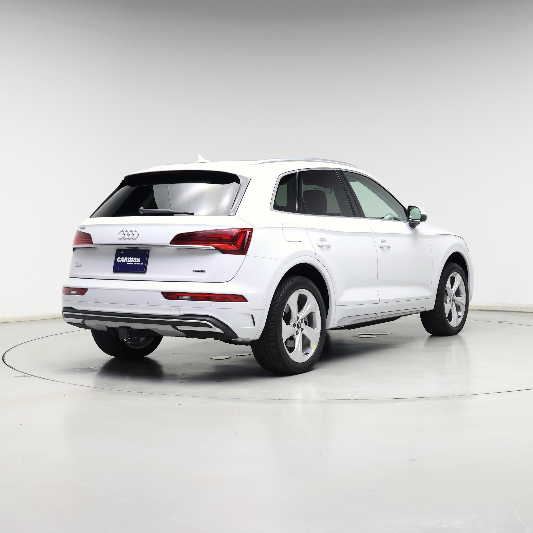 Thumbnail: 2021 Audi Q5 - 8