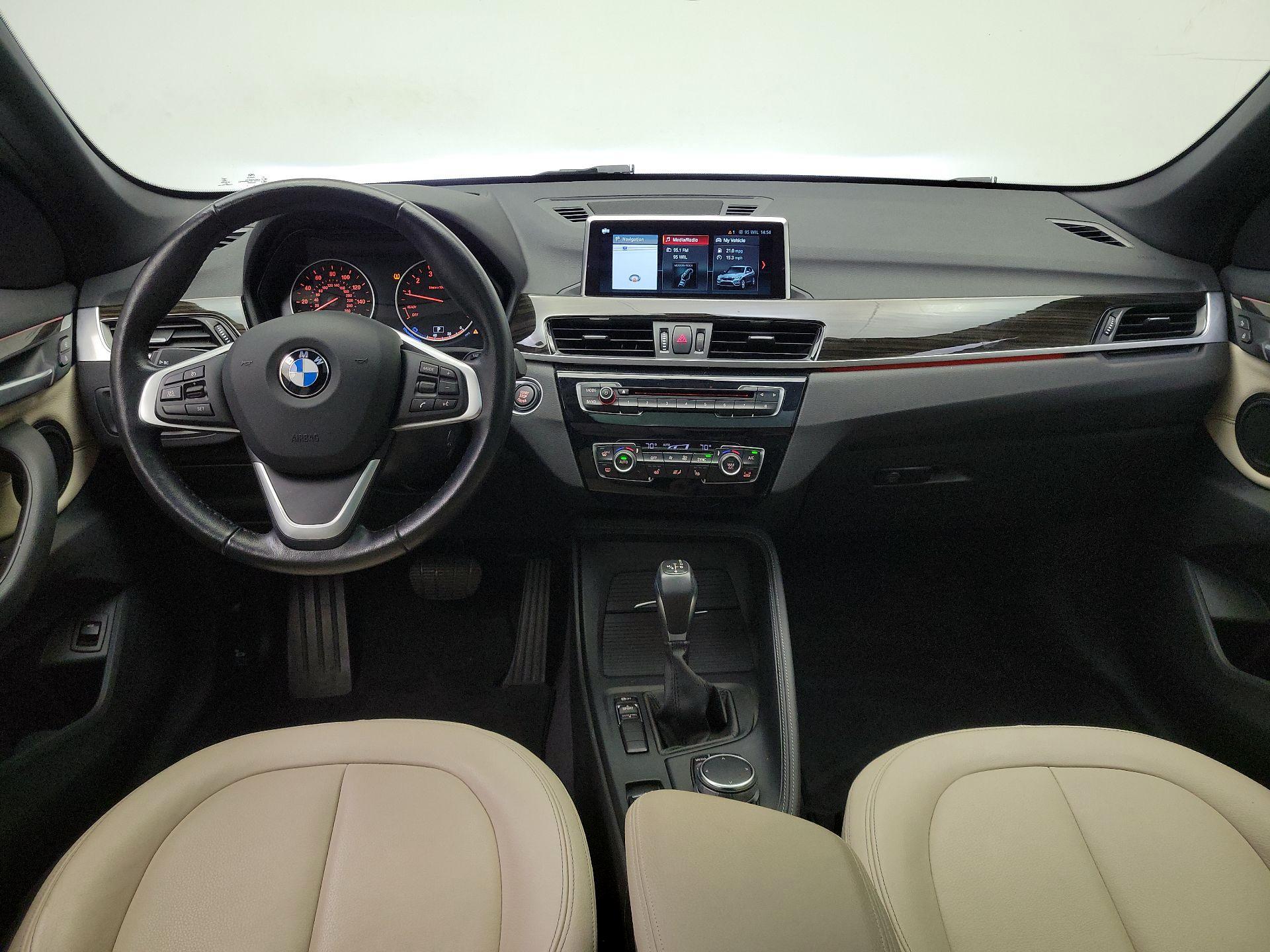Thumbnail: 2018 BMW X1 - 9