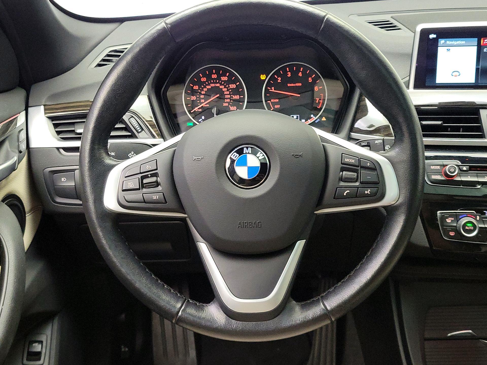 Thumbnail: 2018 BMW X1 - 10