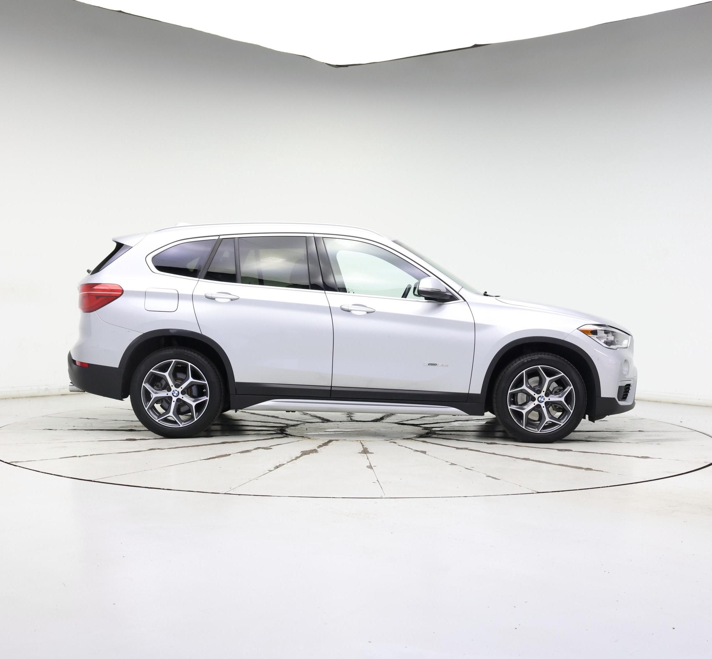 Thumbnail: 2018 BMW X1 - 7