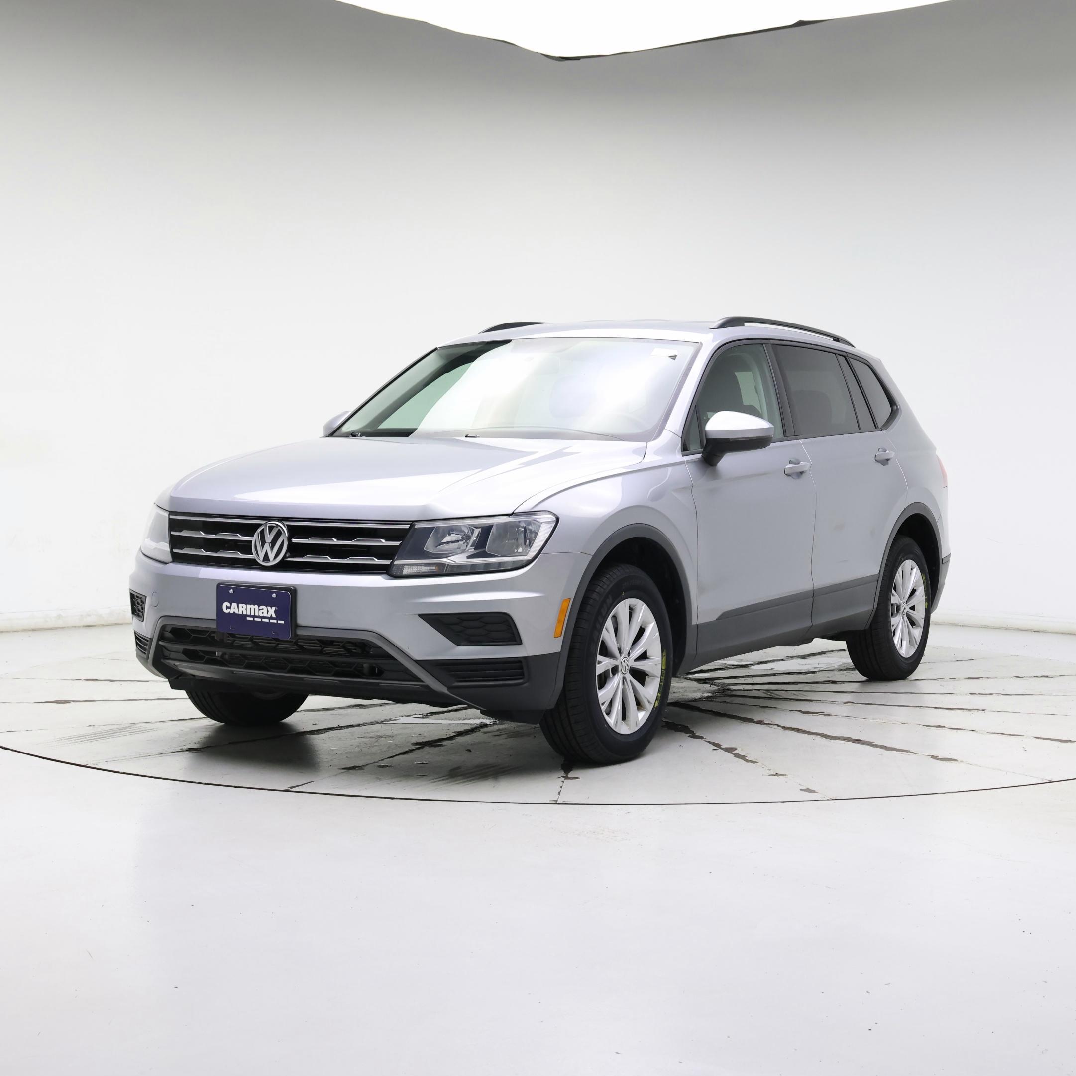Thumbnail: 2019 Volkswagen Tiguan - 4