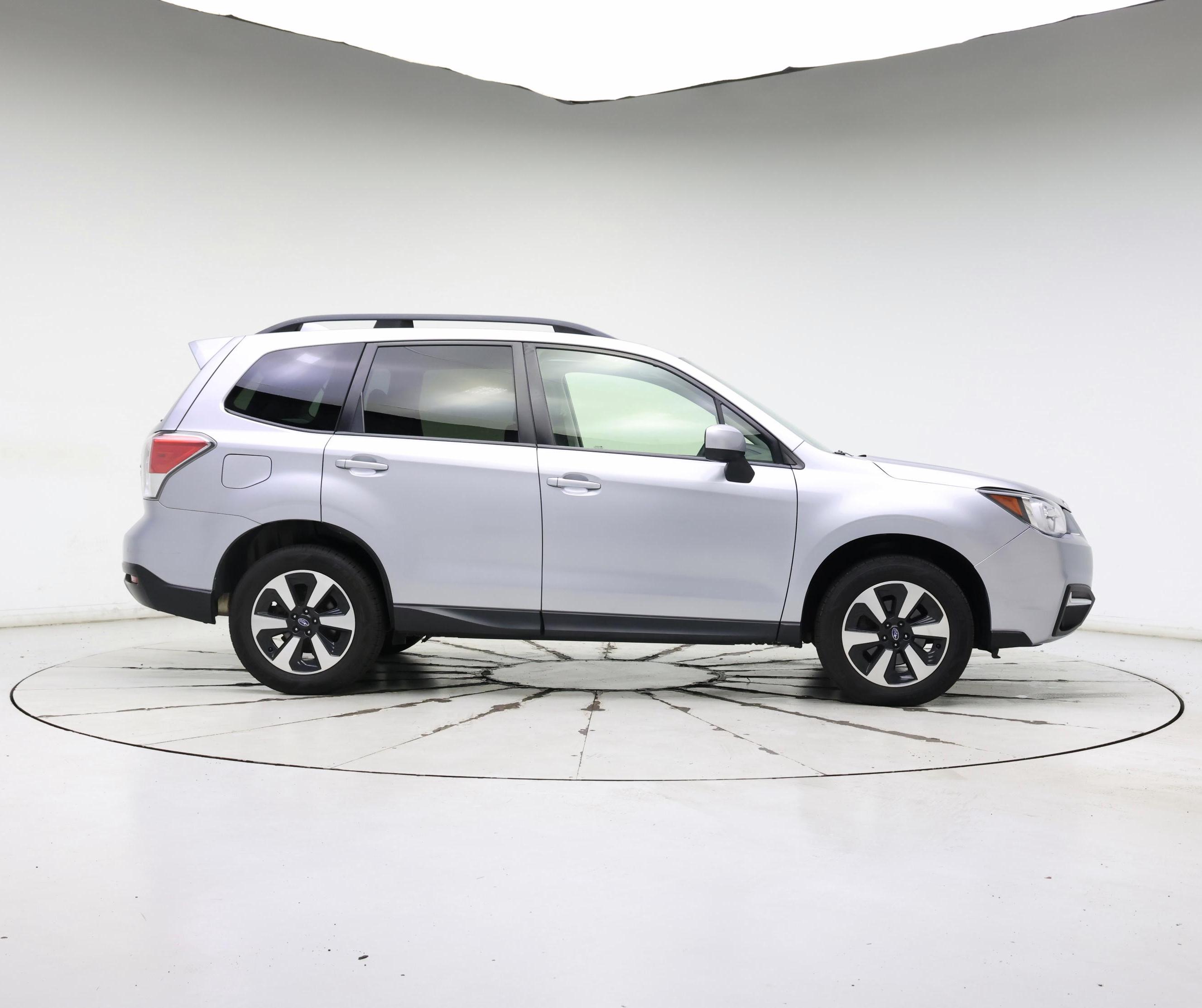 Thumbnail: 2017 Subaru Forester - 7
