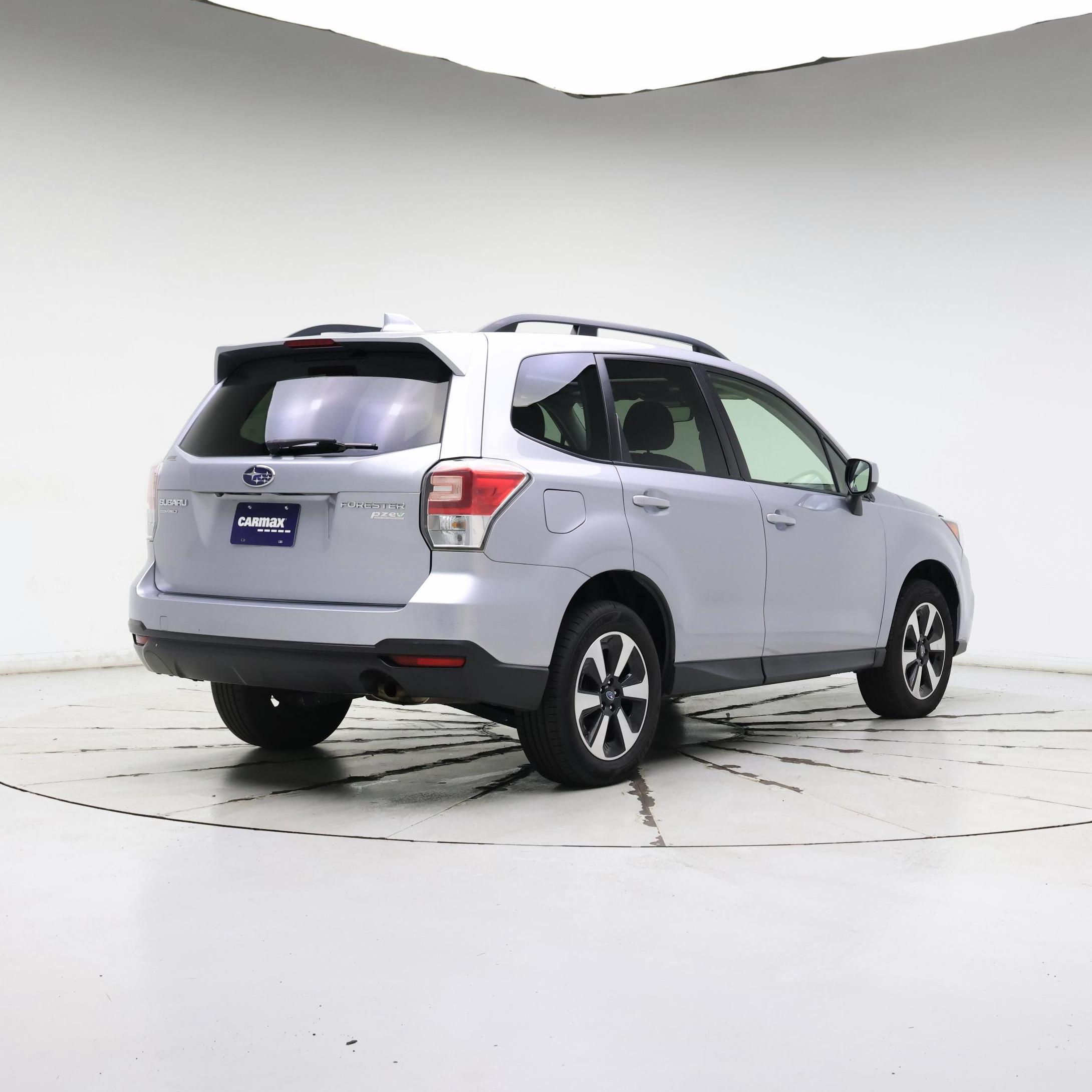 Thumbnail: 2017 Subaru Forester - 8