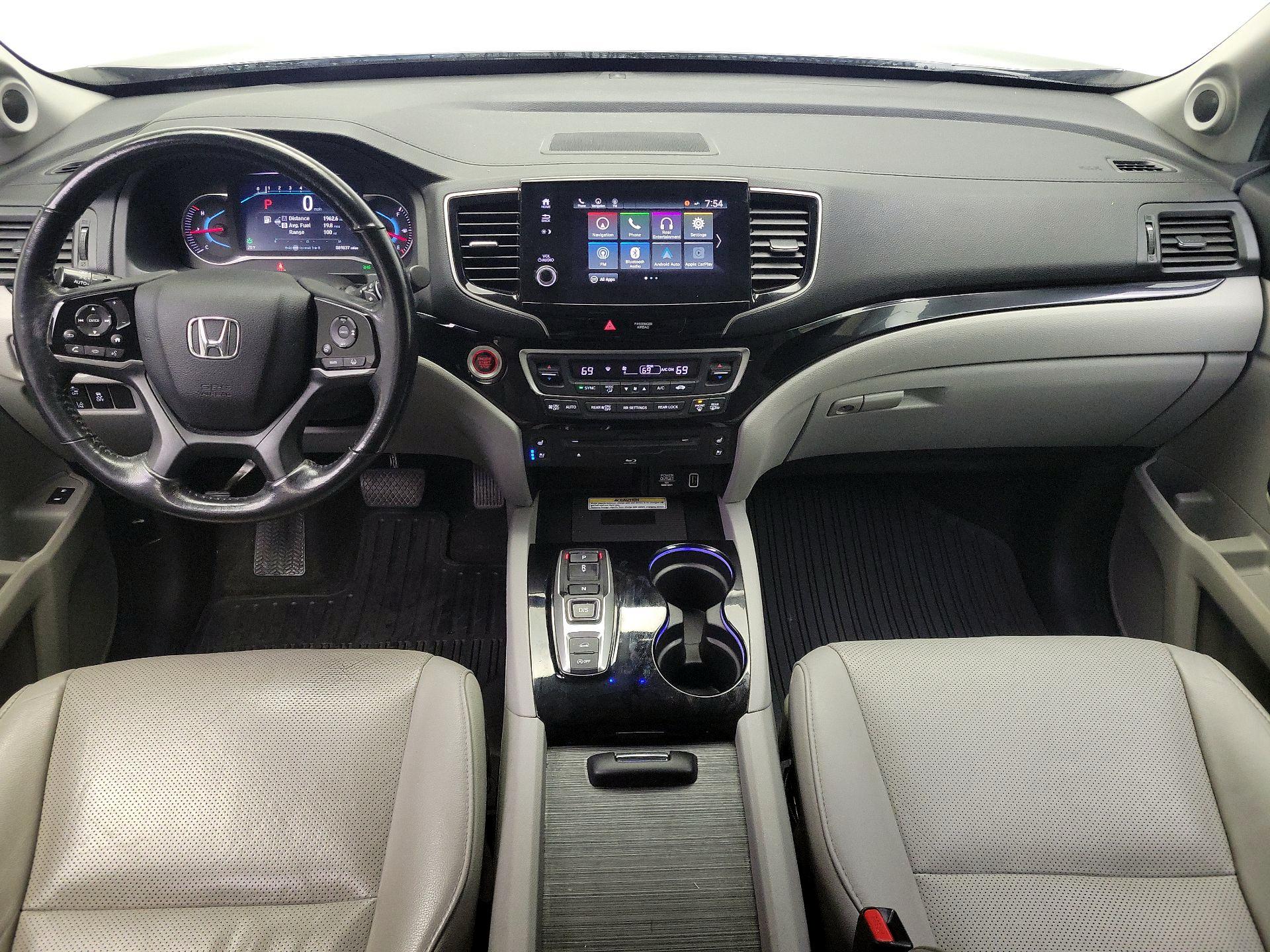 Thumbnail: 2019 Honda Pilot - 9