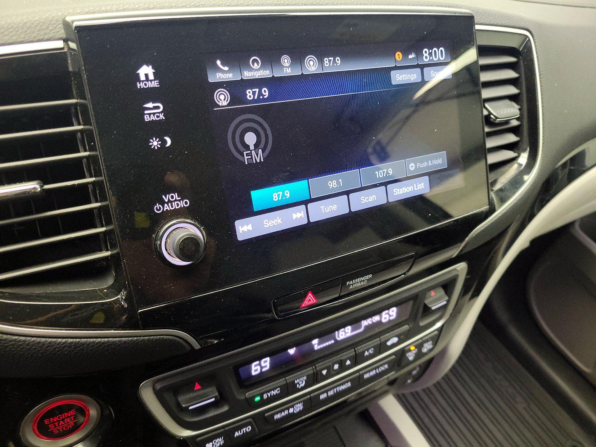 Thumbnail: 2019 Honda Pilot - 15