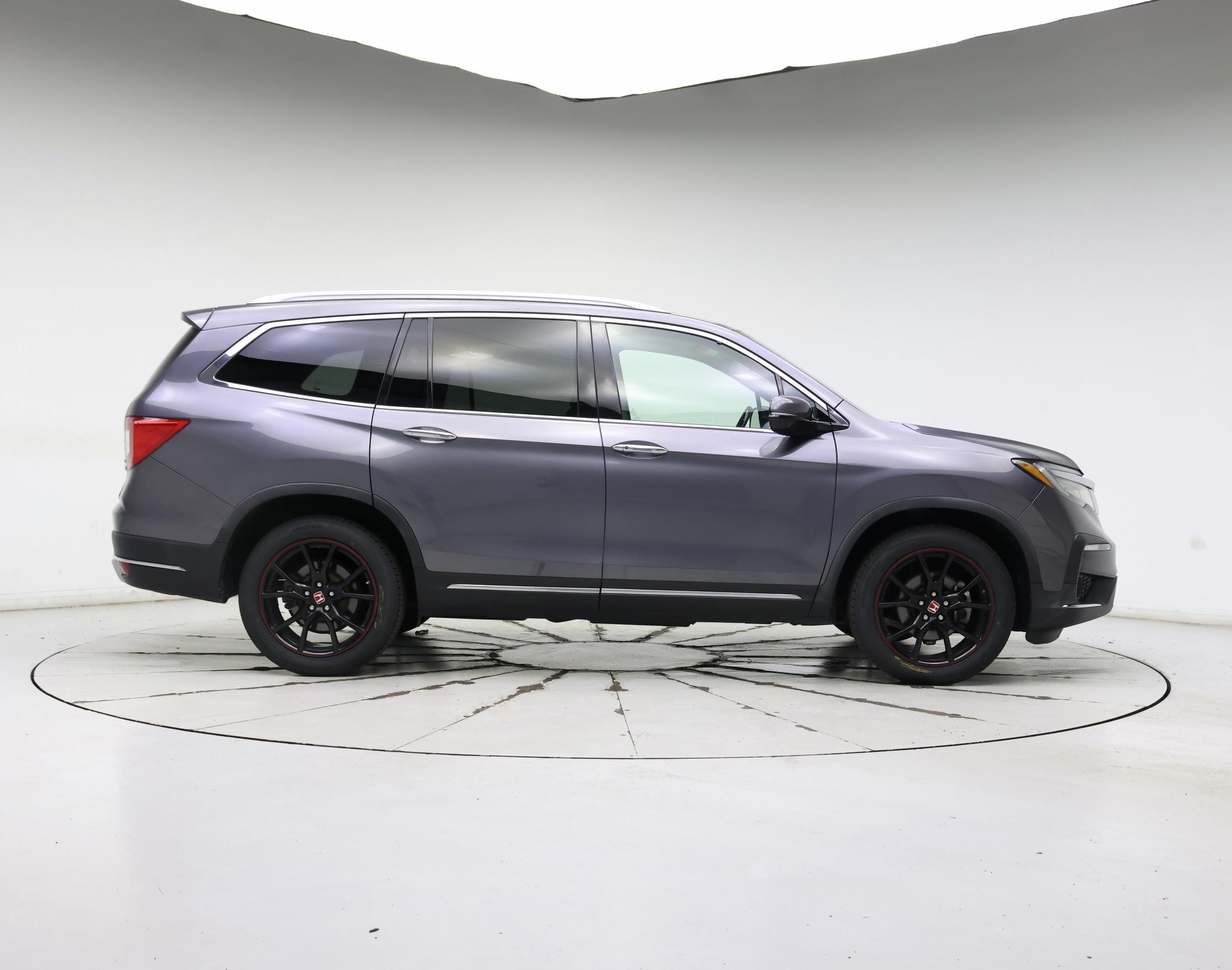 Thumbnail: 2019 Honda Pilot - 7
