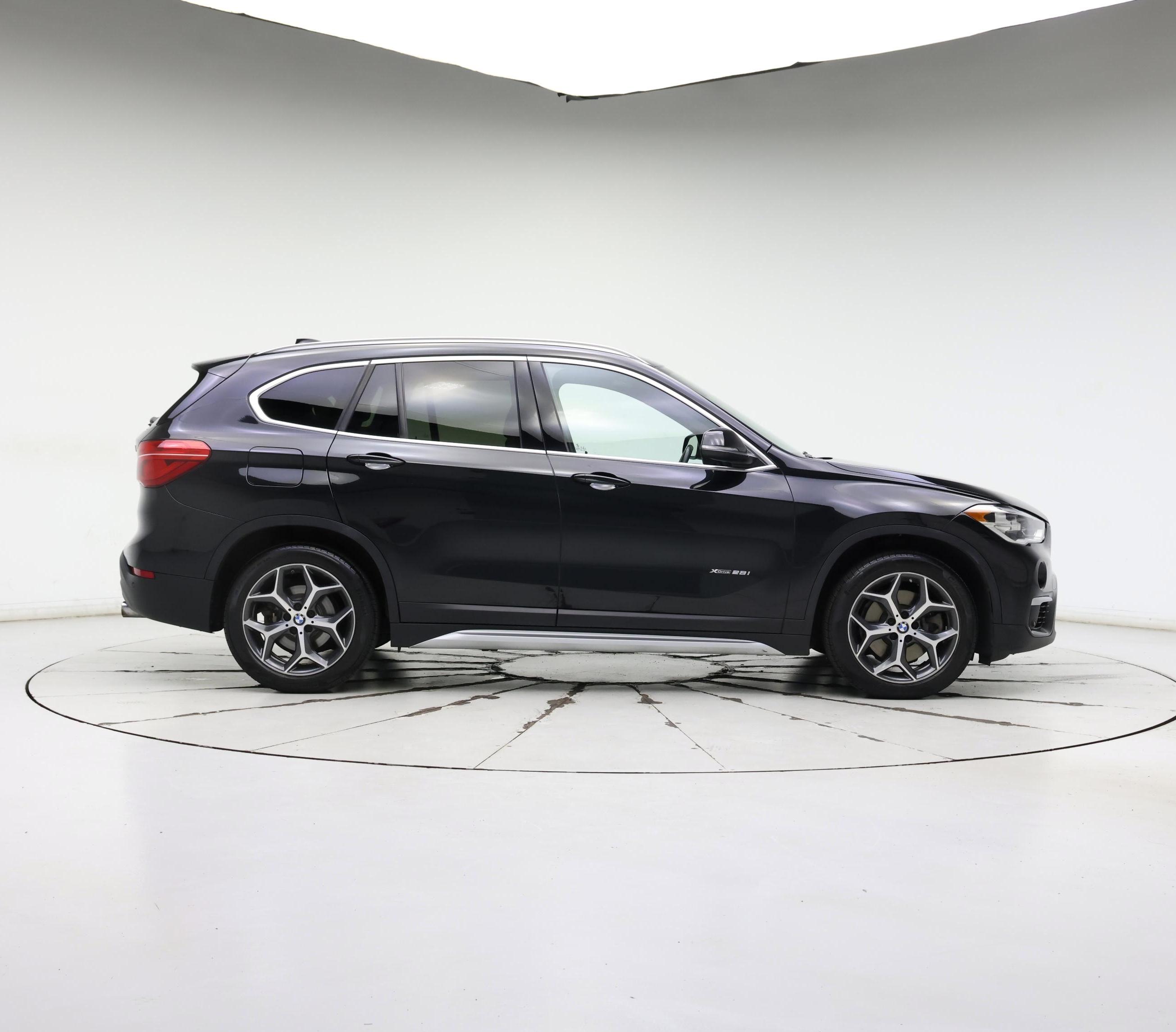 Thumbnail: 2018 BMW X1 - 7