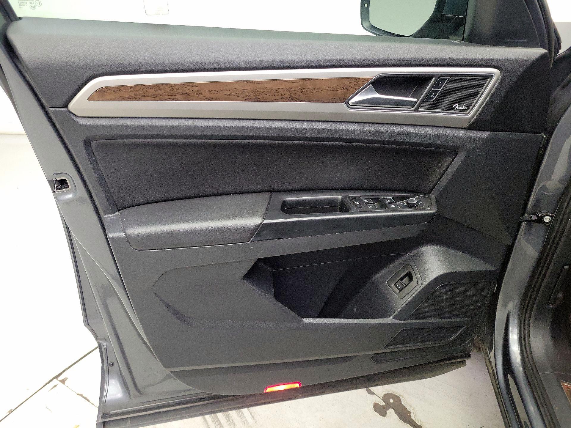 Thumbnail: 2019 Volkswagen Atlas - 12