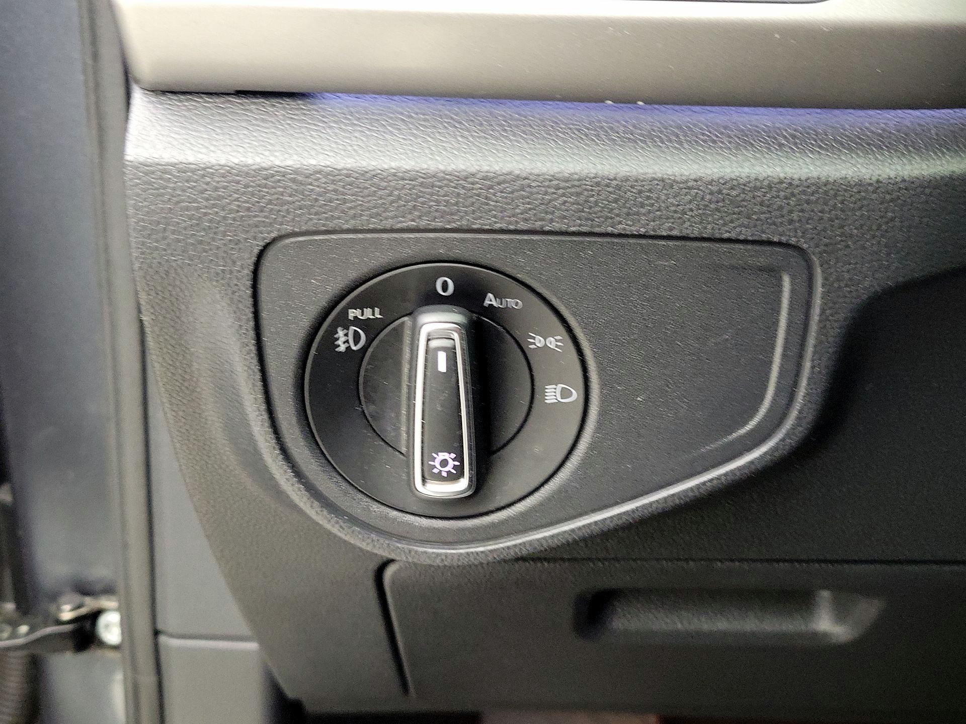 Thumbnail: 2019 Volkswagen Atlas - 13