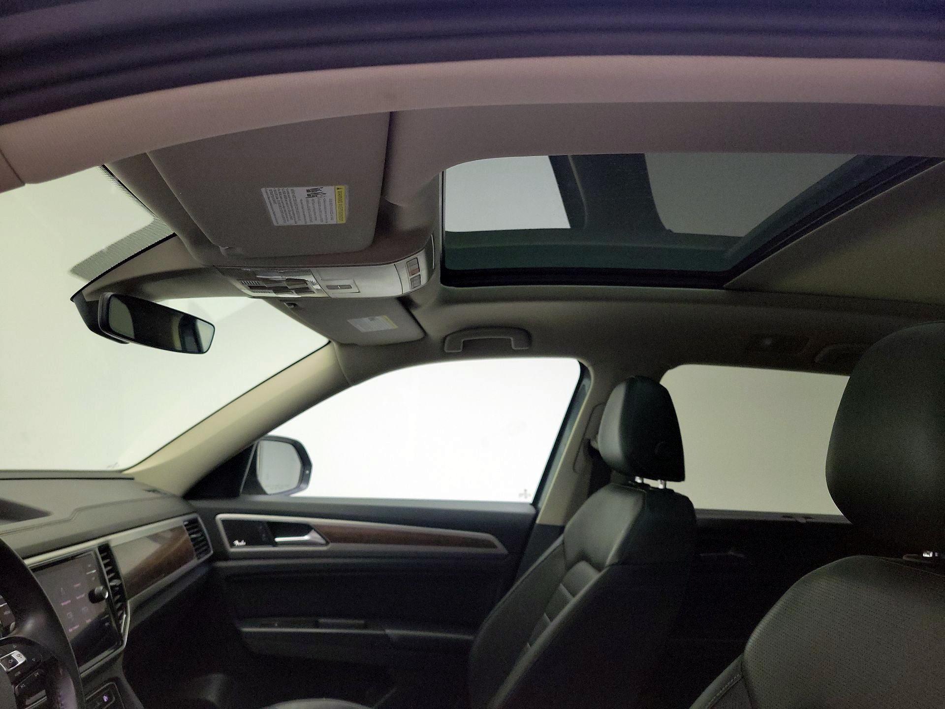 Thumbnail: 2019 Volkswagen Atlas - 20