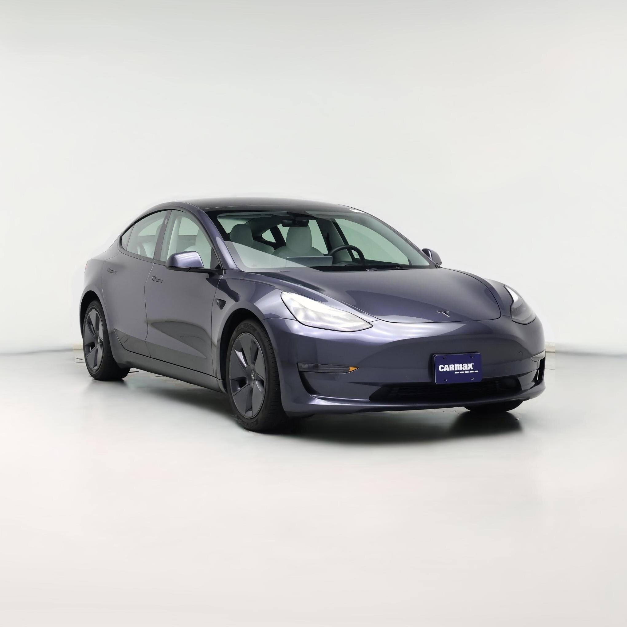 Thumbnail: 2022 Tesla Model 3 - 1