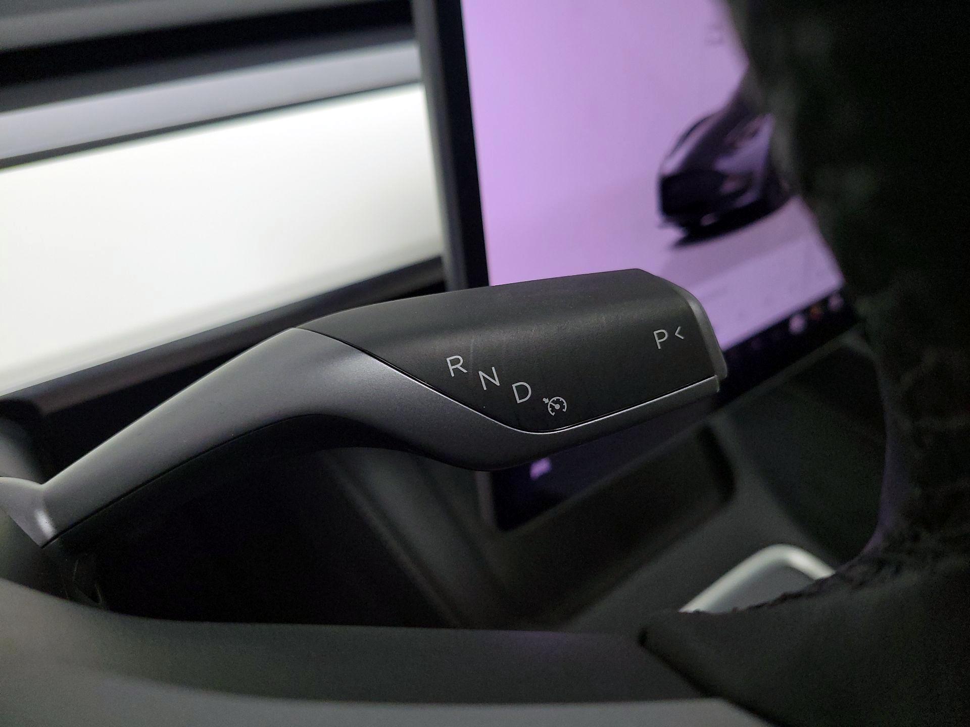 Thumbnail: 2022 Tesla Model 3 - 17