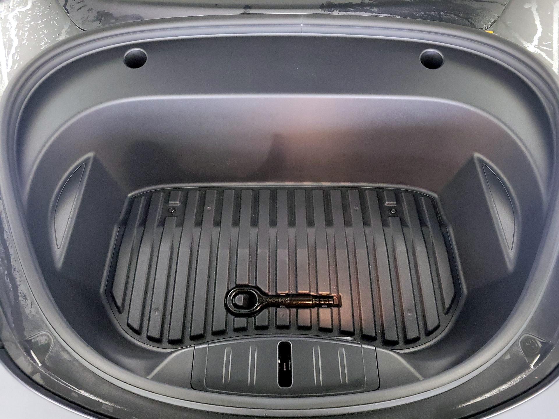 Thumbnail: 2022 Tesla Model 3 - 20