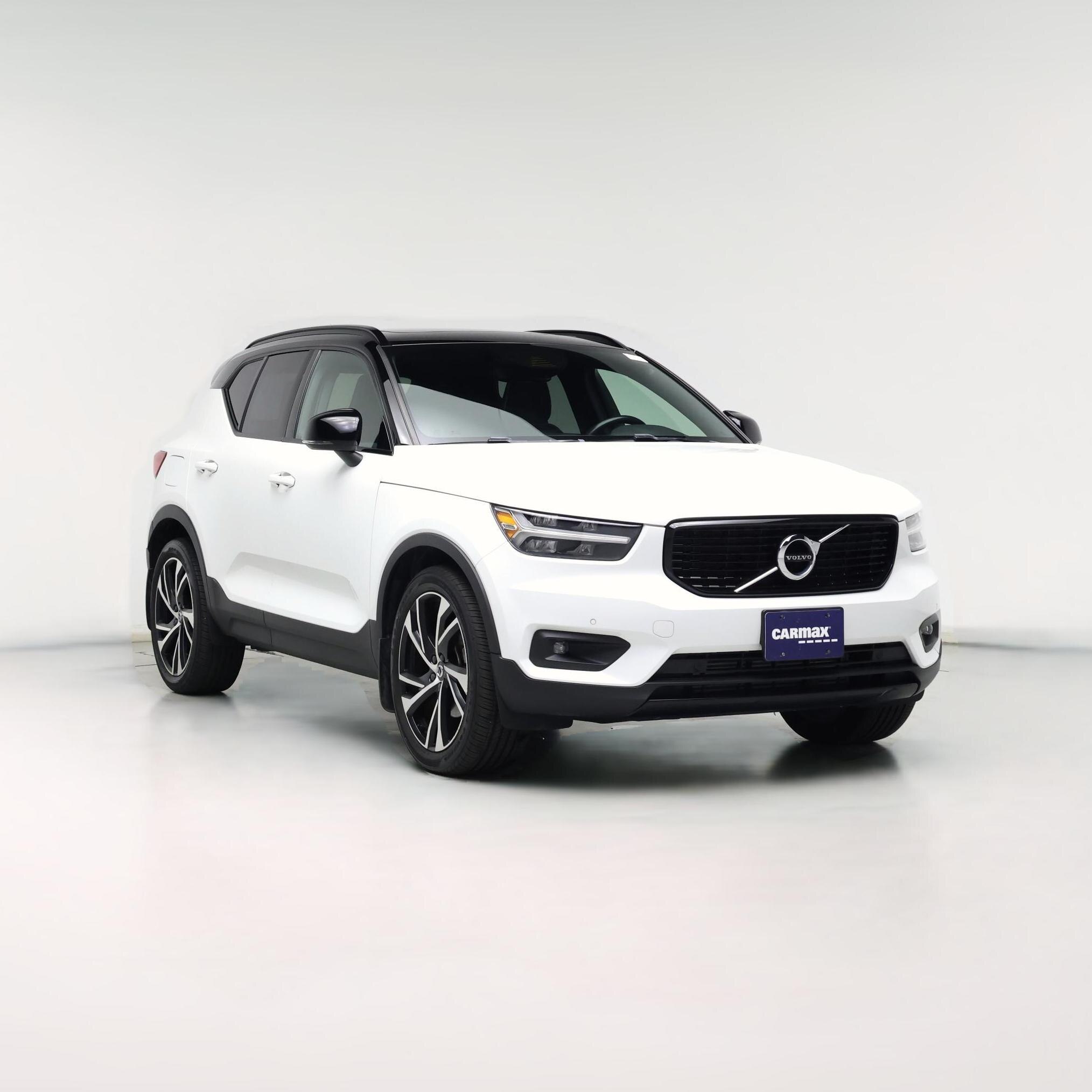 Thumbnail: 2021 Volvo XC40 - 1