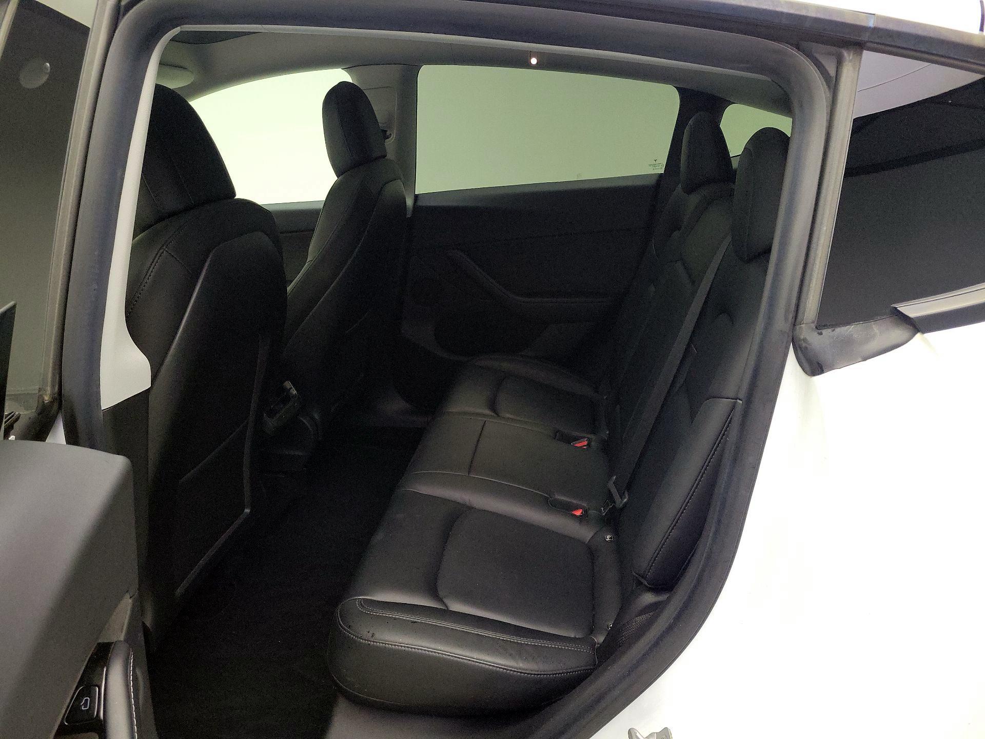 Thumbnail: 2021 Tesla Model Y - 19