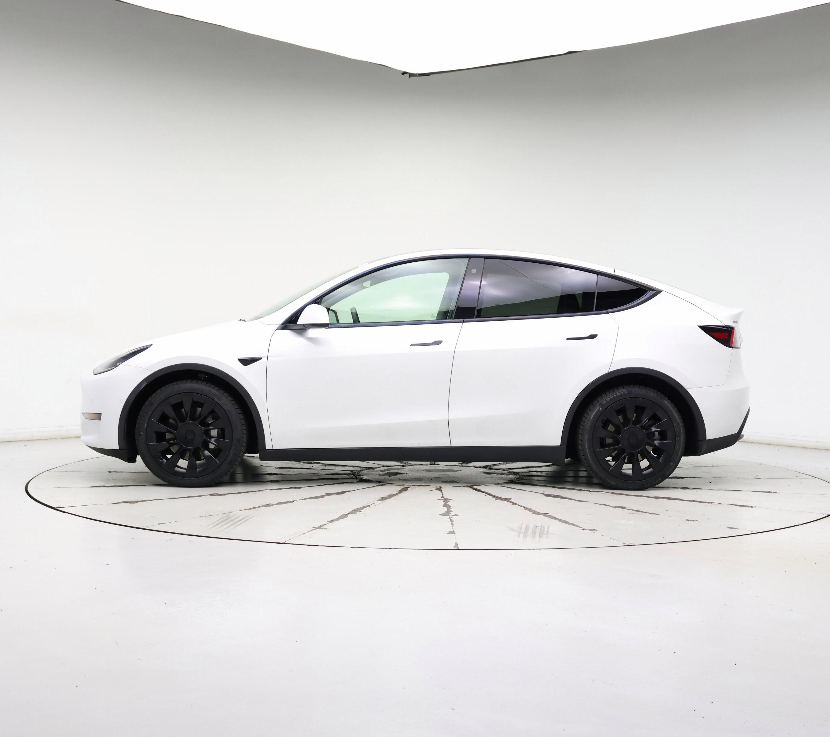 Thumbnail: 2021 Tesla Model Y - 3