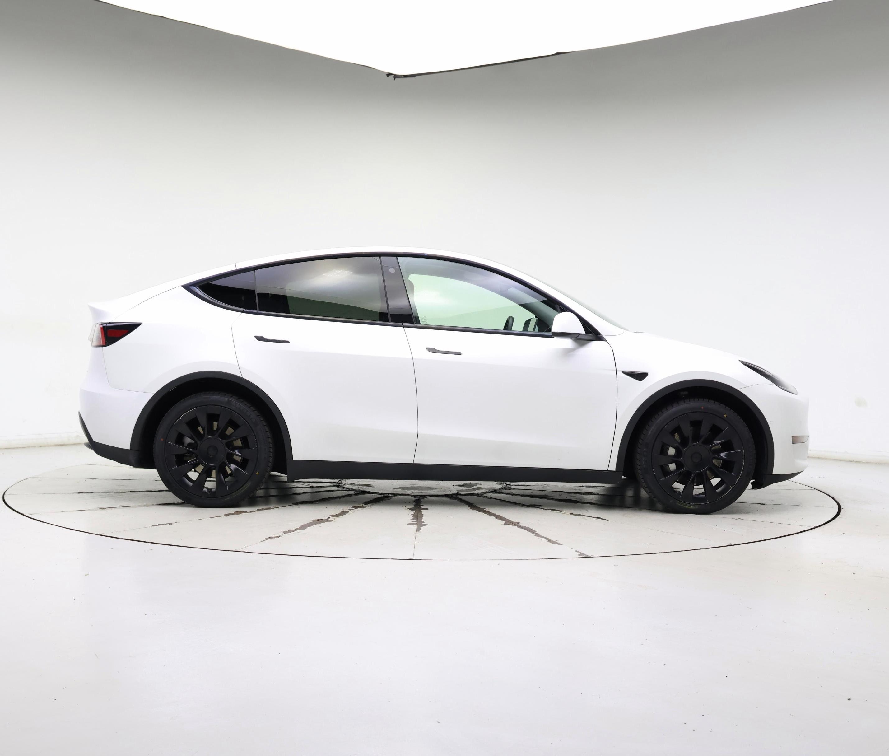 Thumbnail: 2021 Tesla Model Y - 7