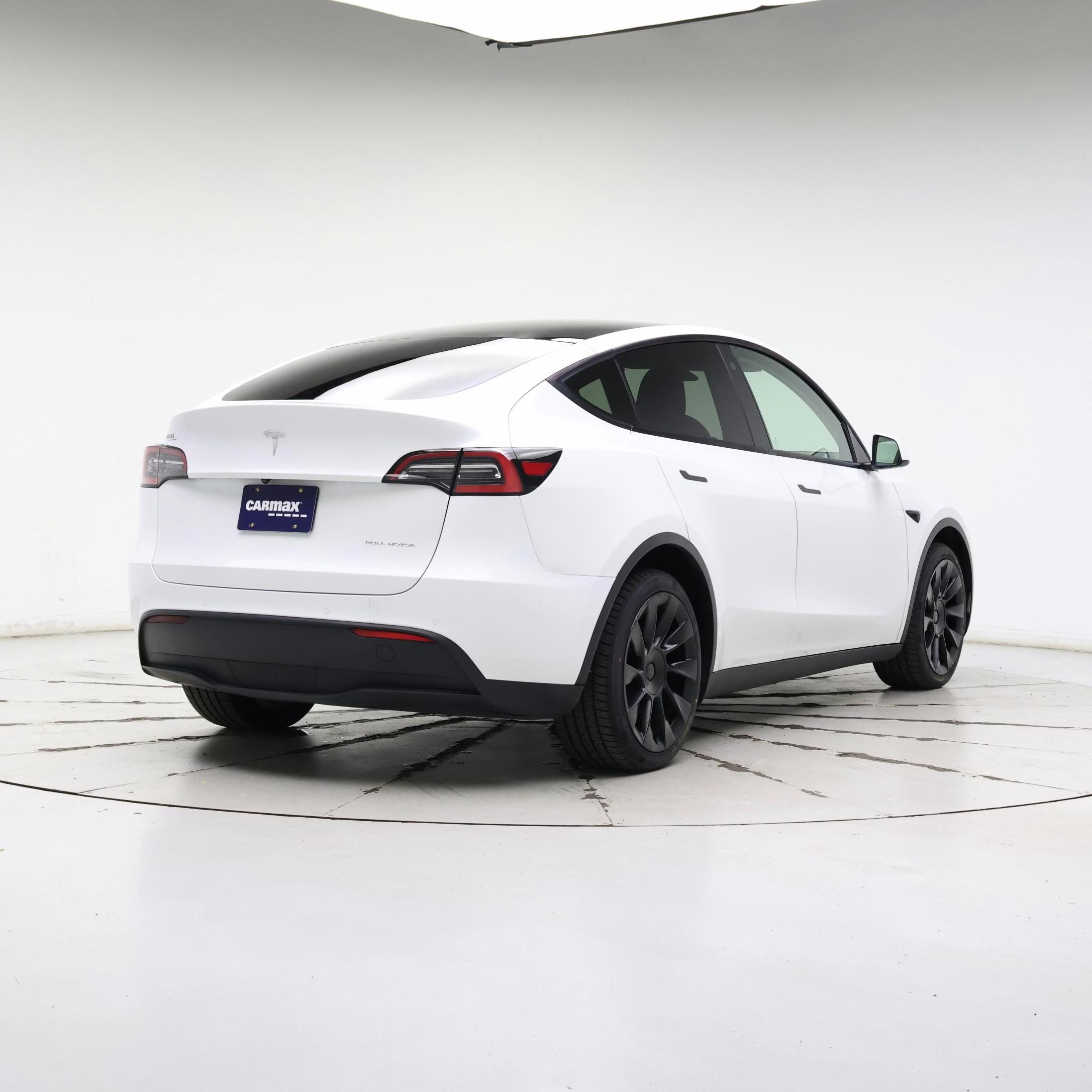 Thumbnail: 2021 Tesla Model Y - 8