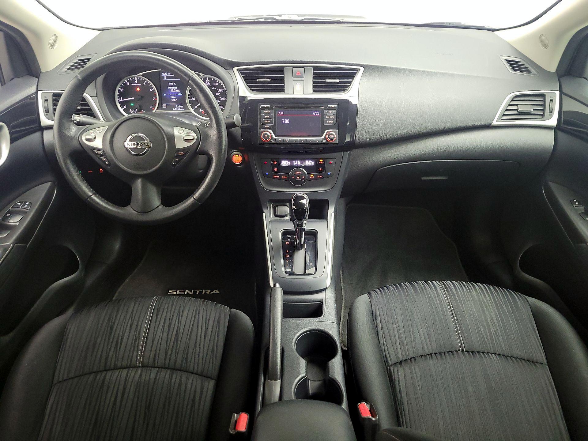 Thumbnail: 2018 Nissan Sentra - 9