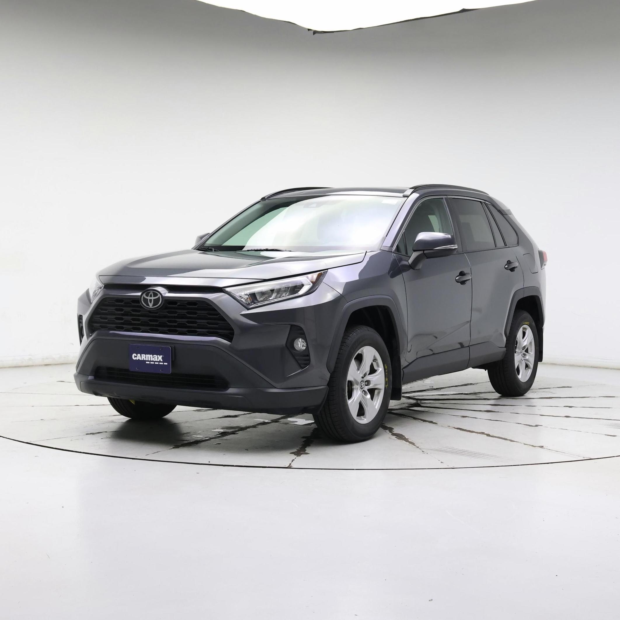 Thumbnail: 2019 Toyota RAV4 - 4