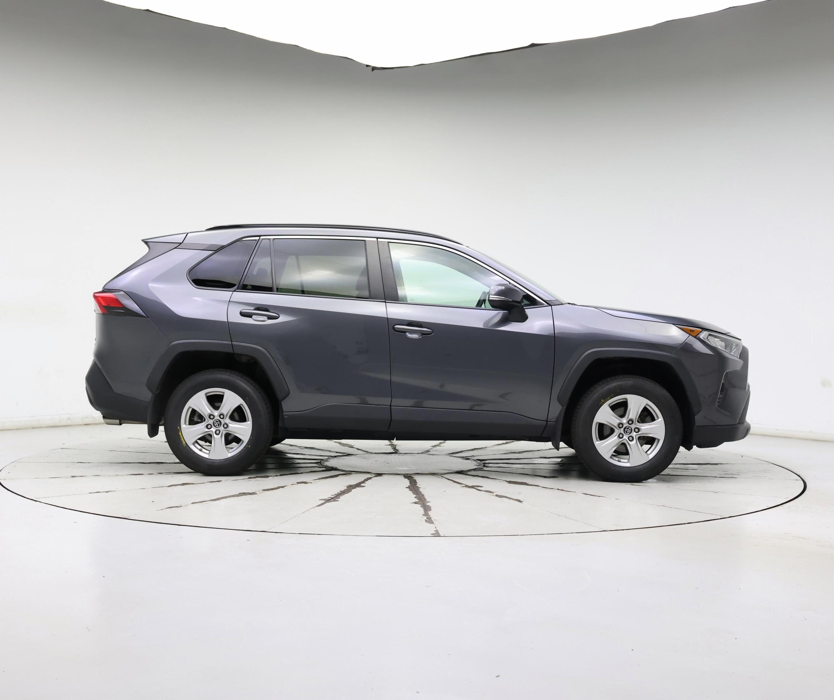 Thumbnail: 2019 Toyota RAV4 - 7