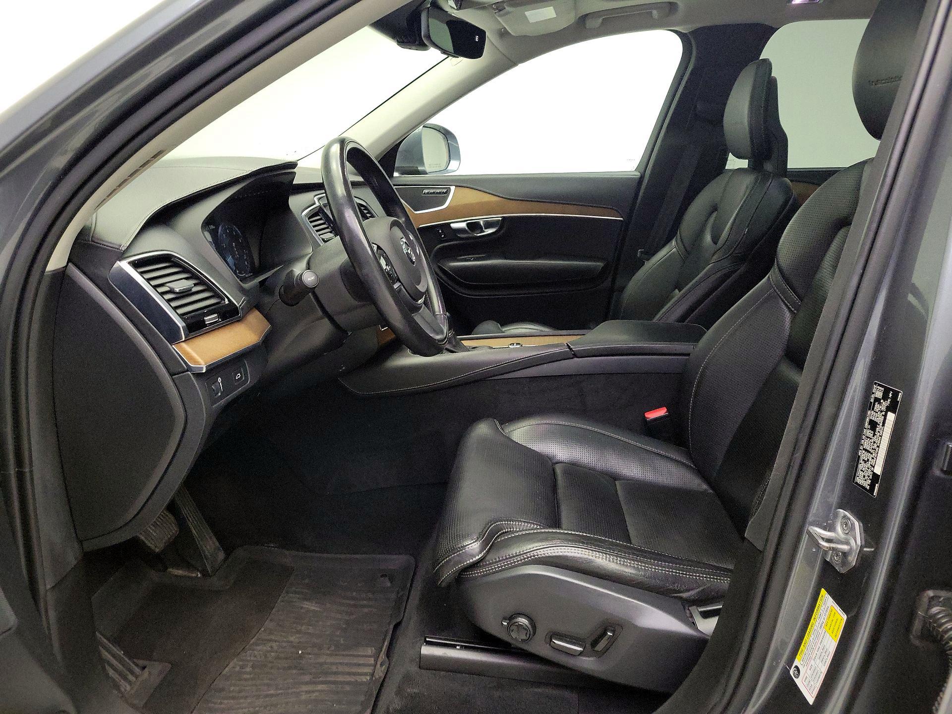 Thumbnail: 2017 Volvo XC90 - 11