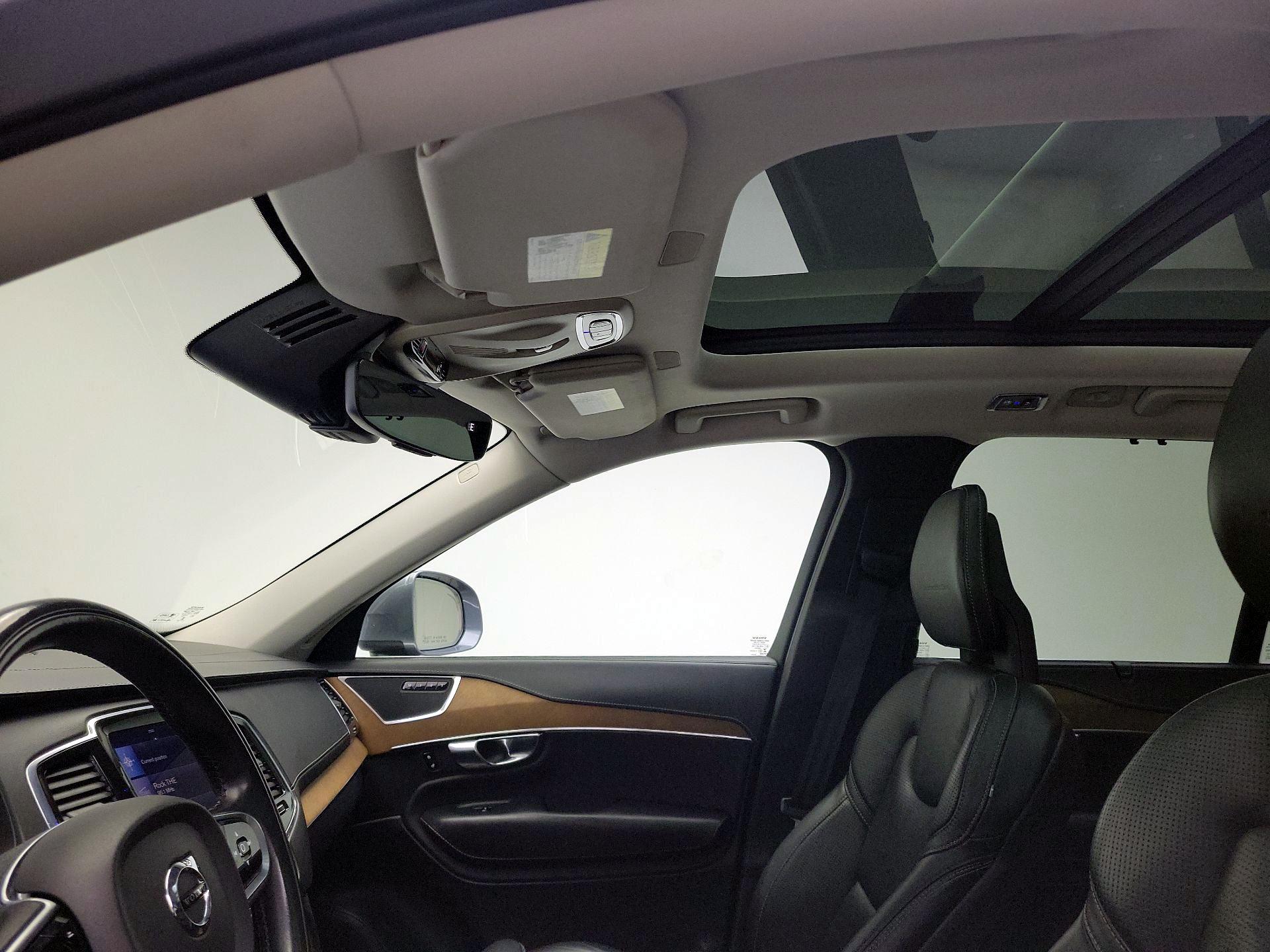 Thumbnail: 2017 Volvo XC90 - 20