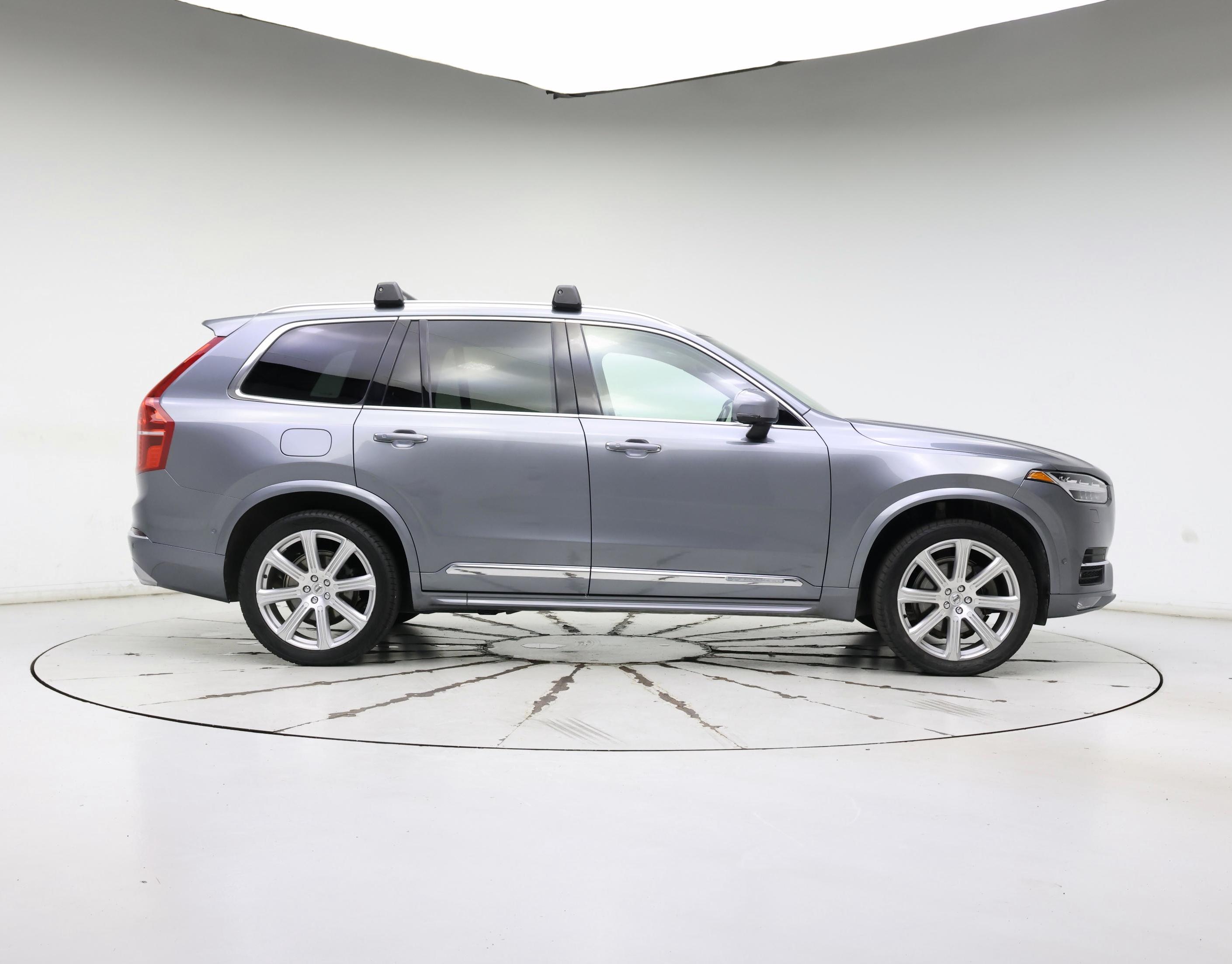 Thumbnail: 2017 Volvo XC90 - 7