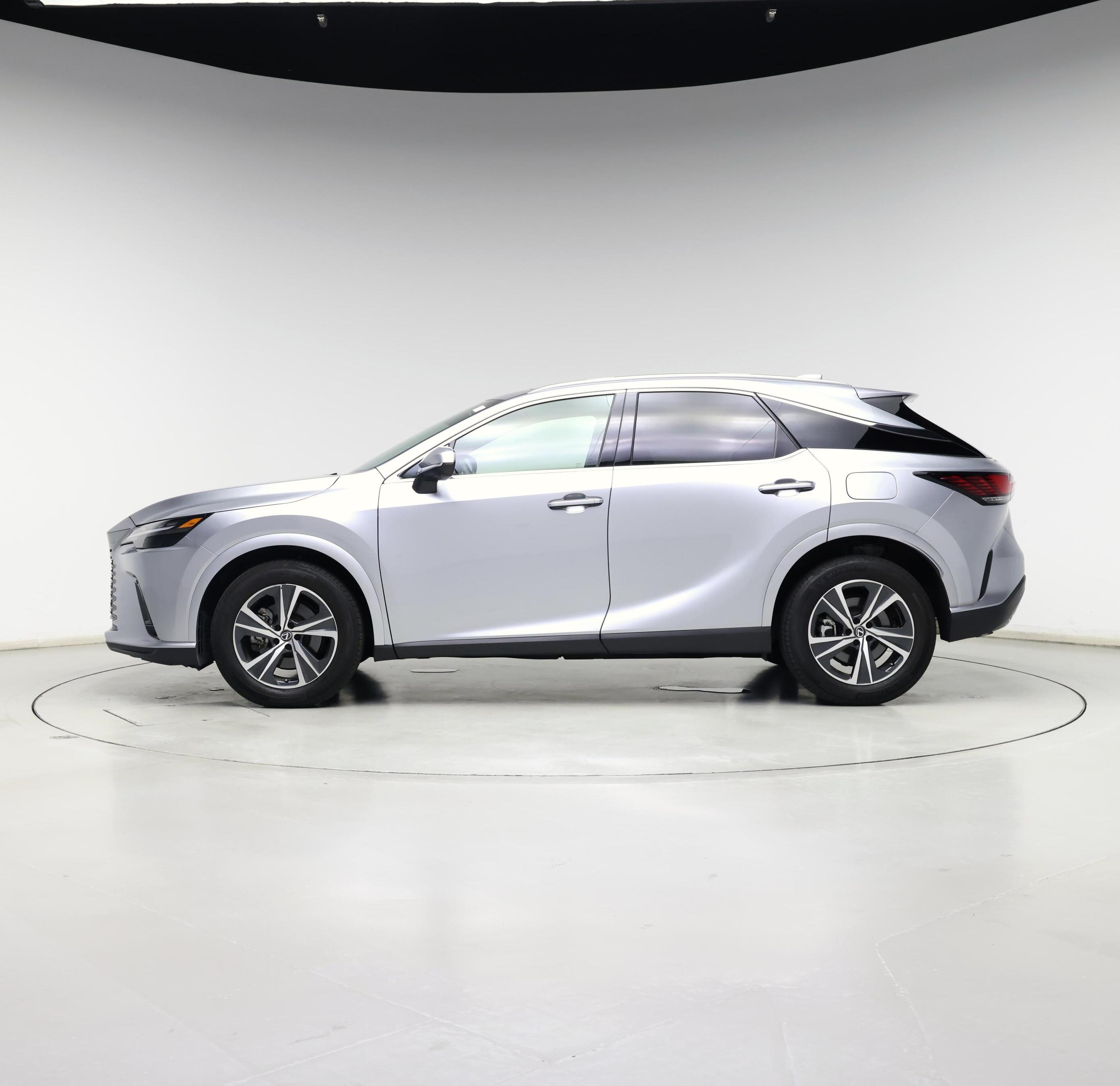 Thumbnail: 2024 Lexus RX - 3