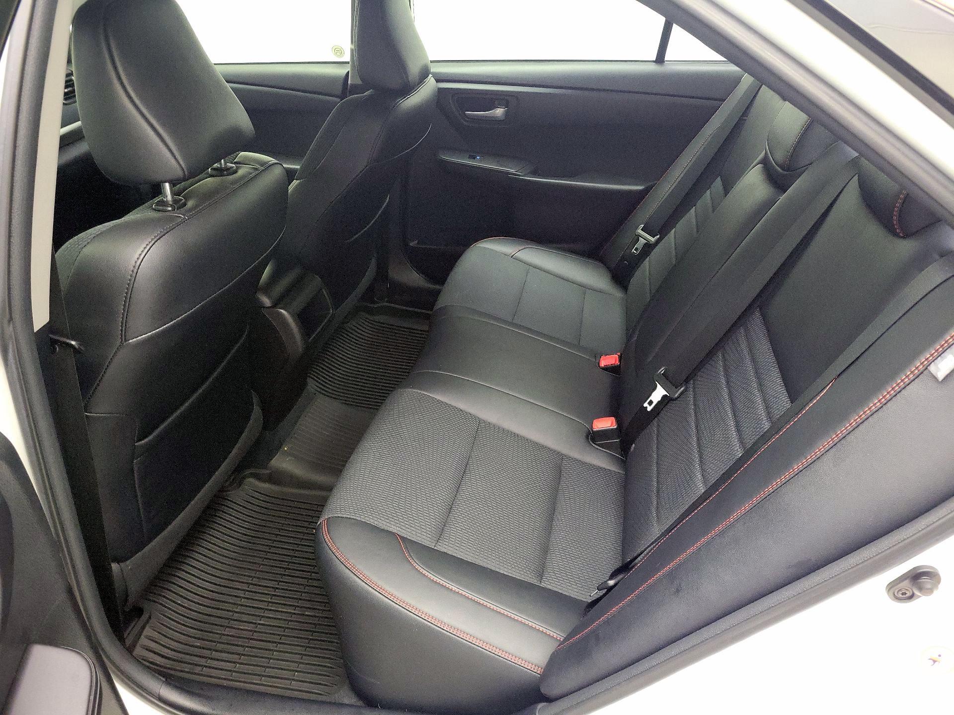 Thumbnail: 2017 Toyota Camry - 19