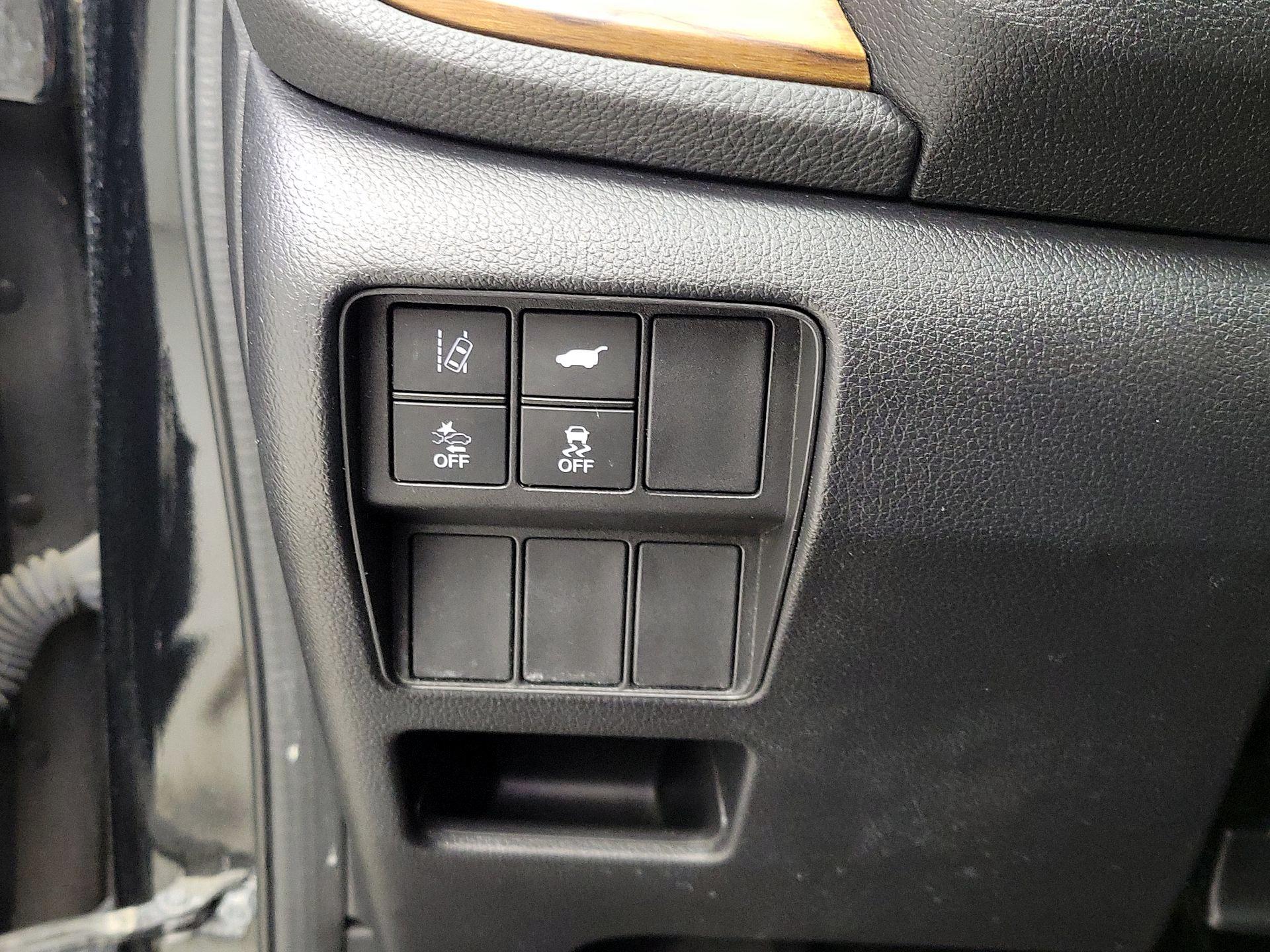 Thumbnail: 2019 Honda CR-V - 13