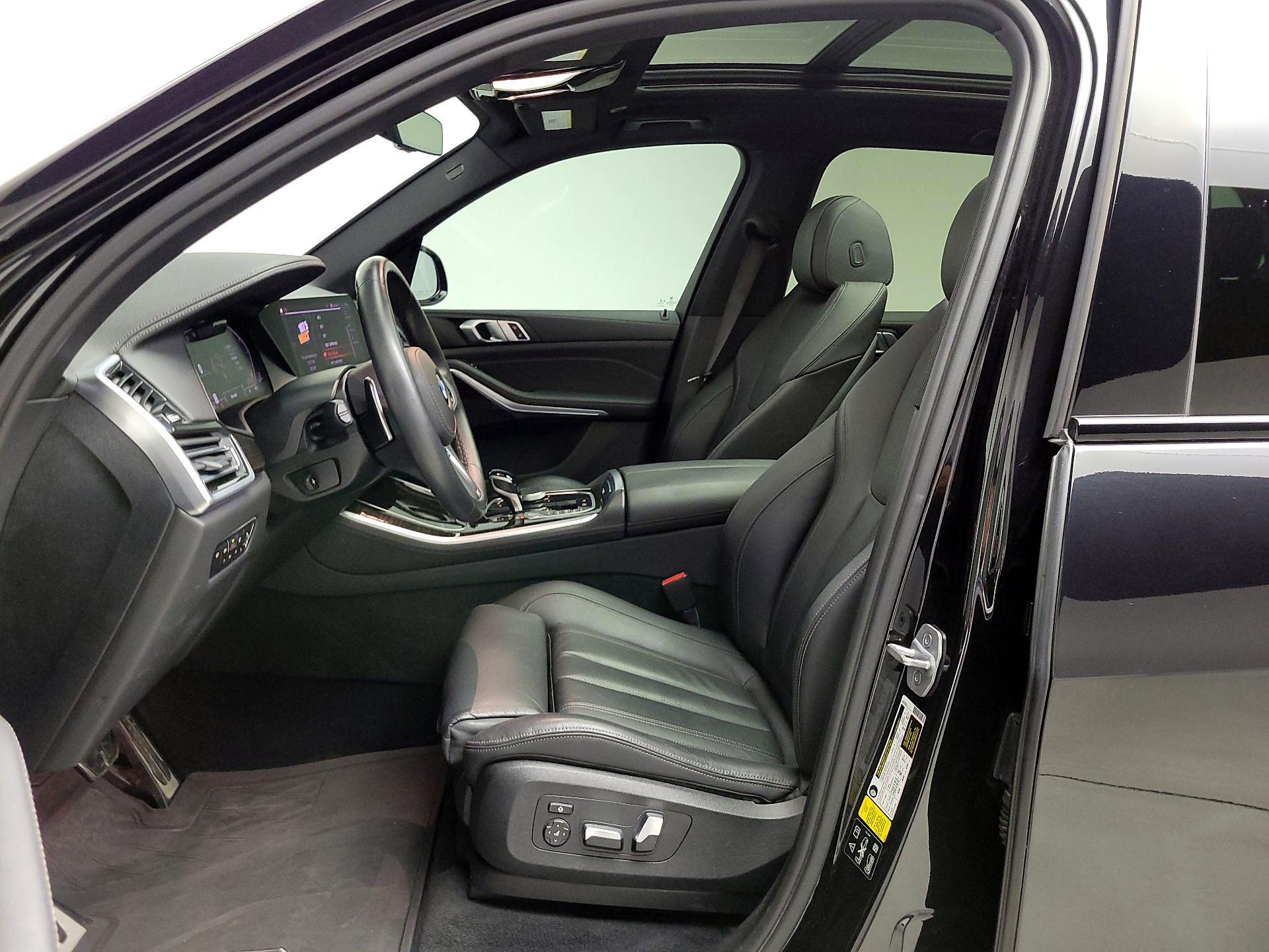Thumbnail: 2020 BMW X5 - 11