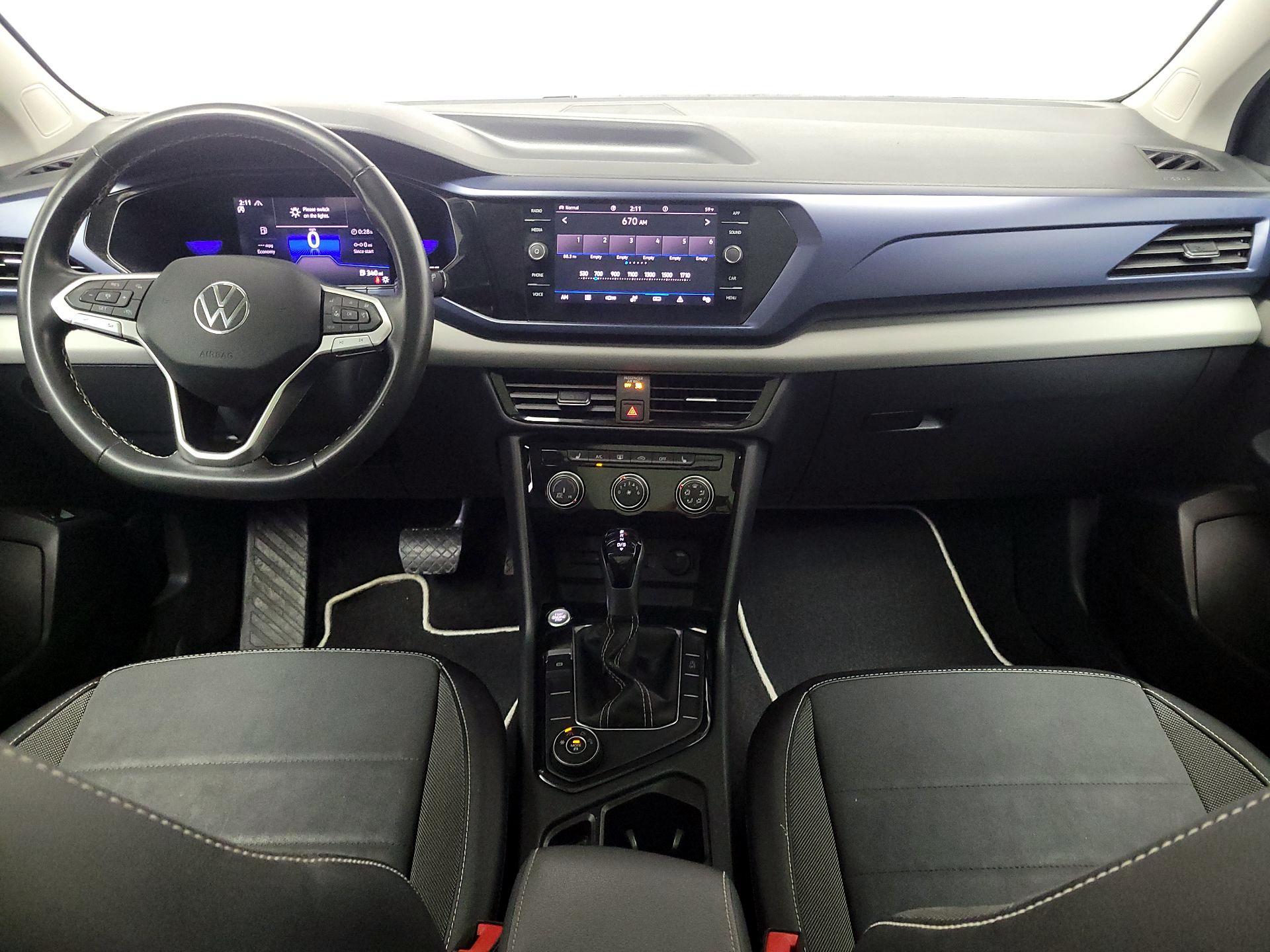 Thumbnail: 2023 Volkswagen Taos - 9