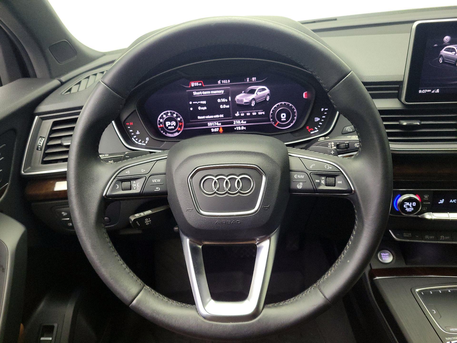 Thumbnail: 2019 Audi Q5 - 10