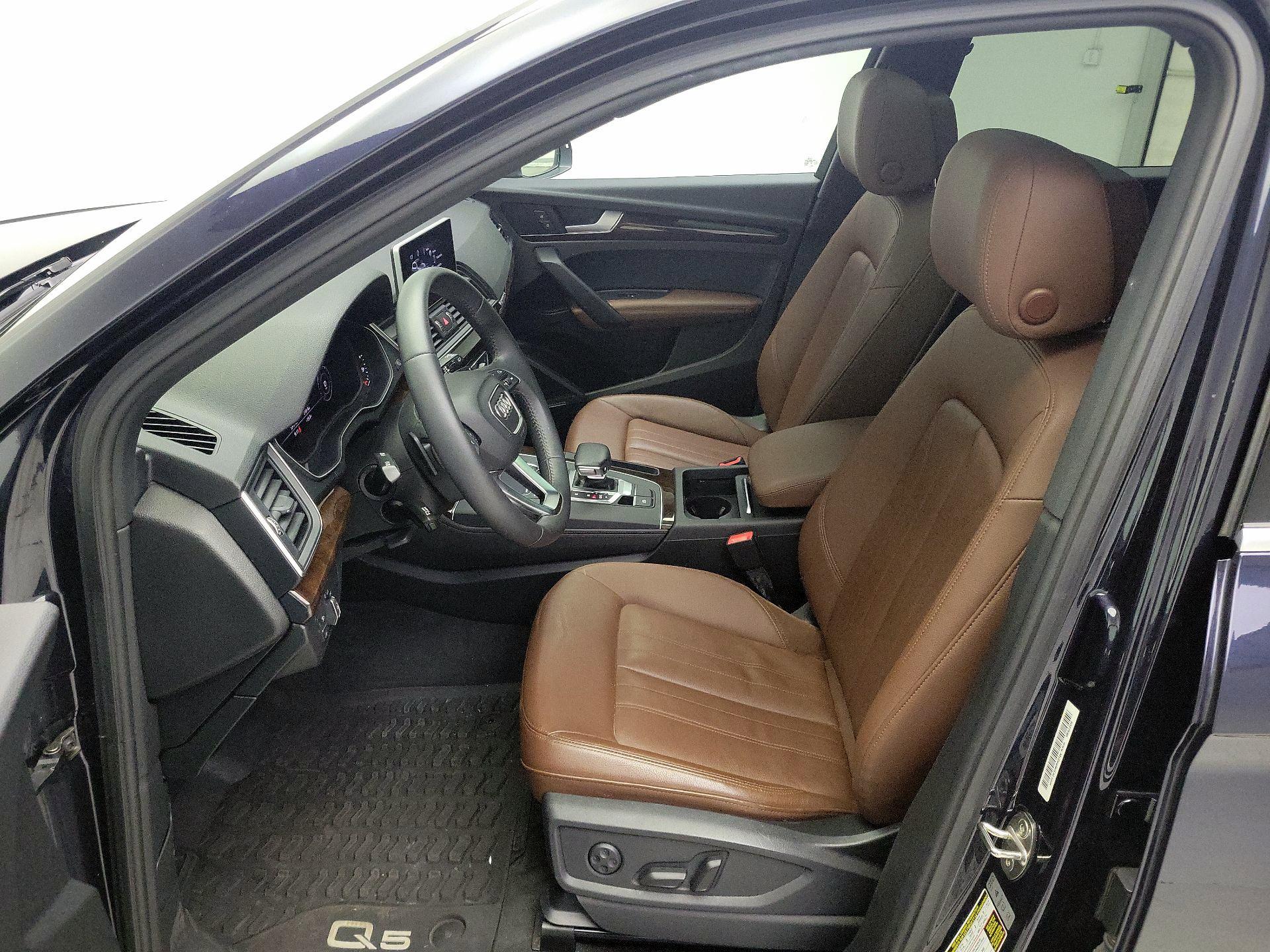 Thumbnail: 2019 Audi Q5 - 11