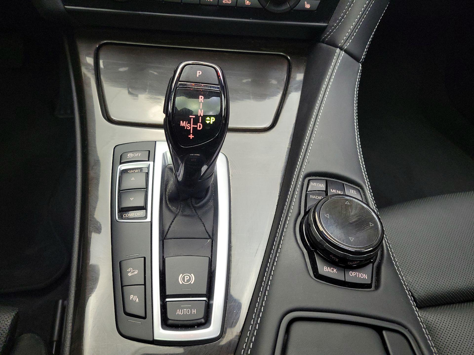Thumbnail: 2015 BMW 6 Series - 18