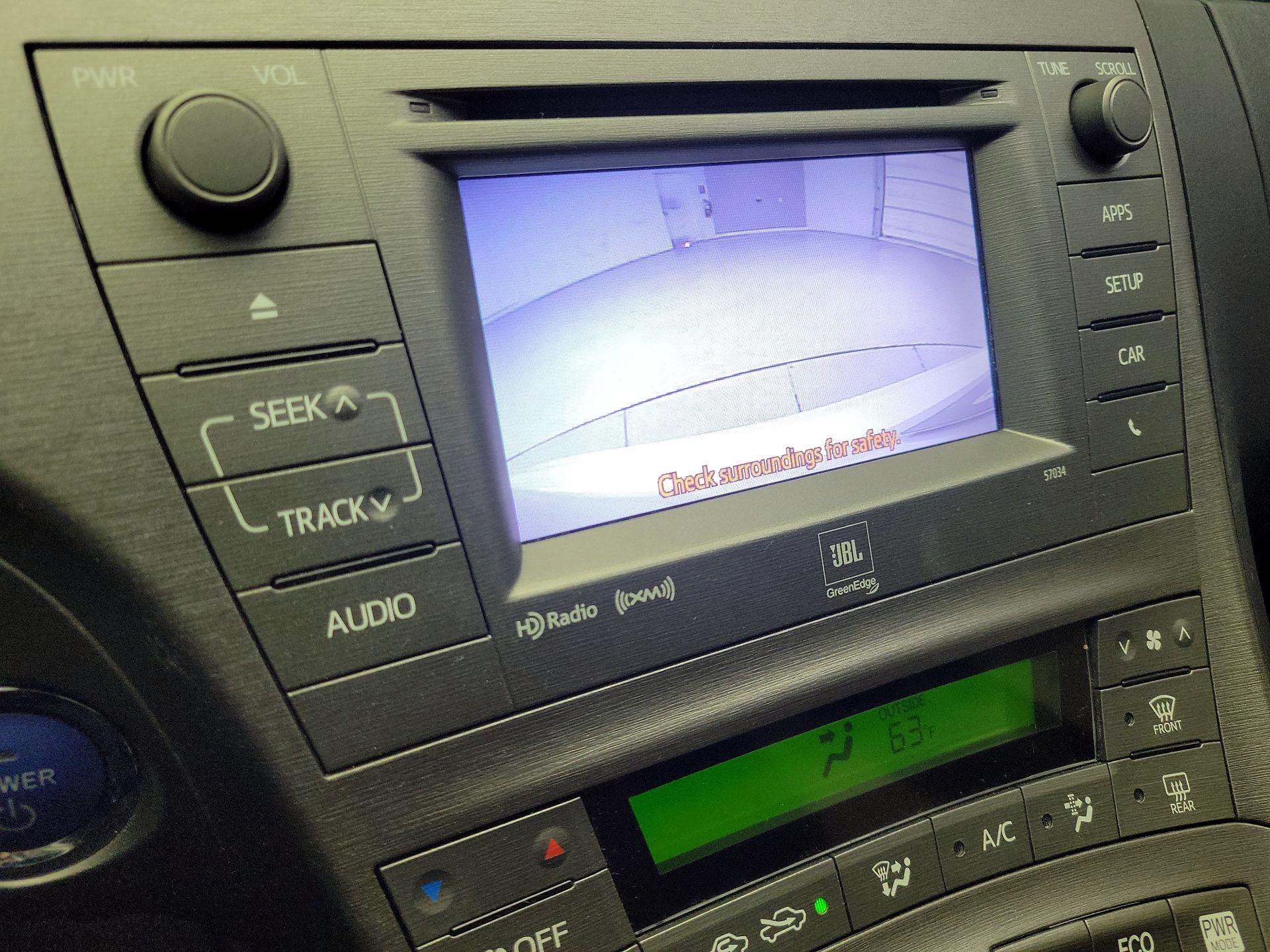 Thumbnail: 2014 Toyota Prius - 14