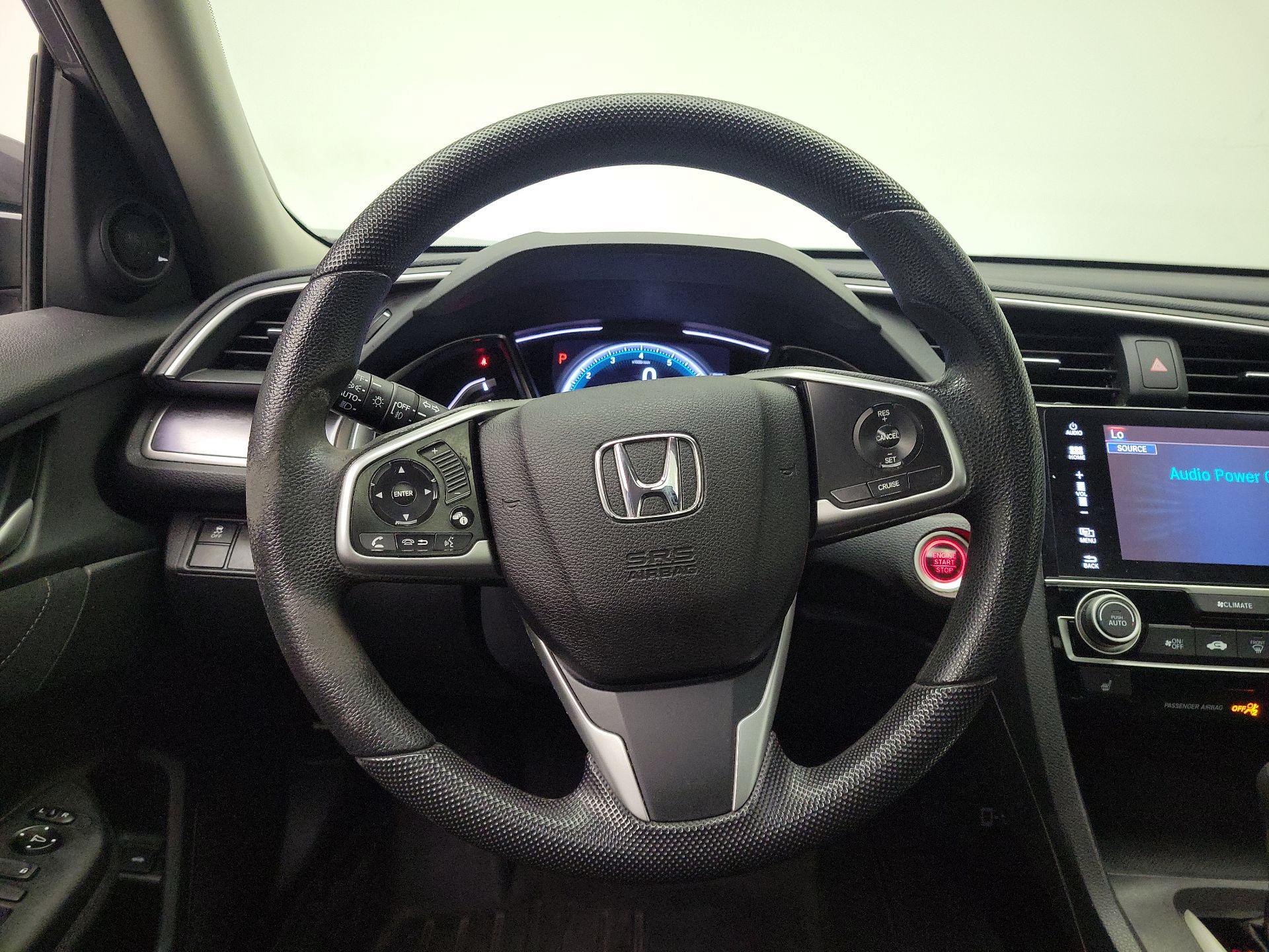Thumbnail: 2017 Honda Civic - 10