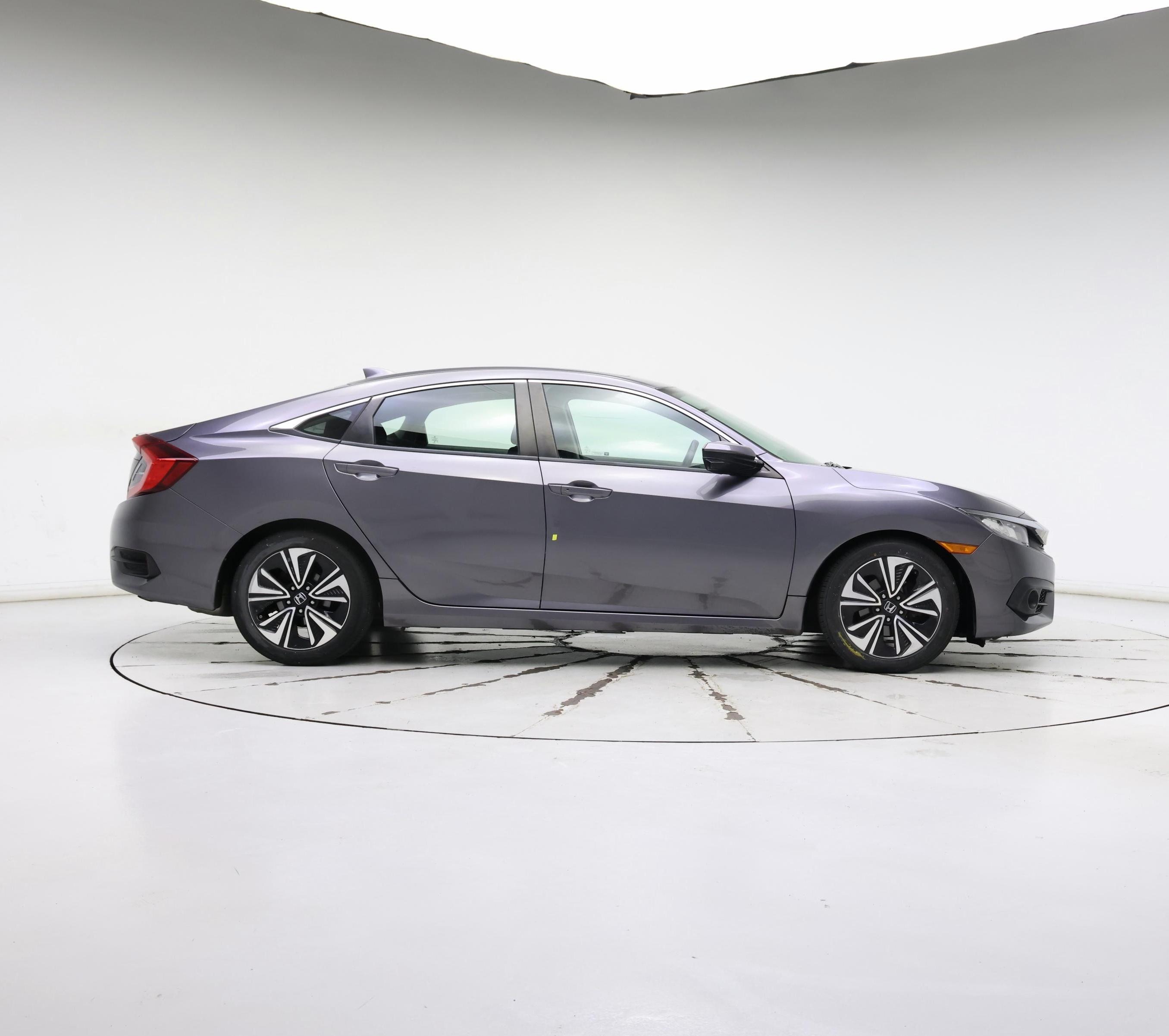 Thumbnail: 2017 Honda Civic - 7