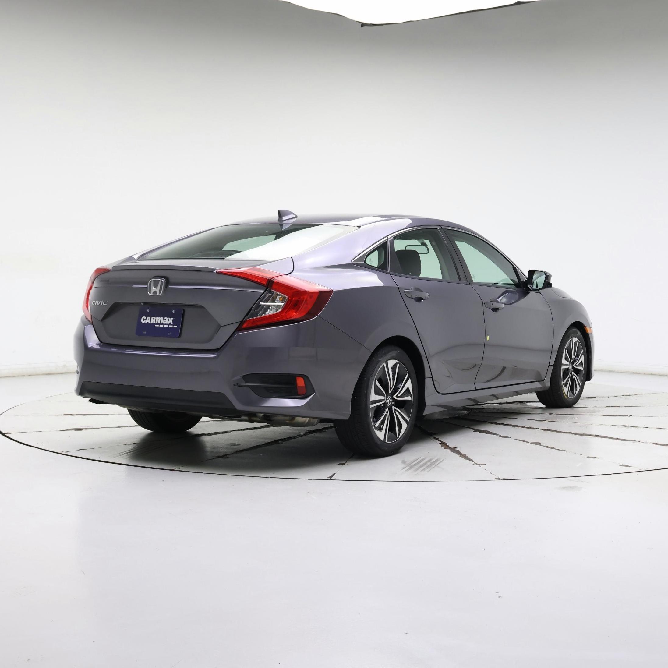 Thumbnail: 2017 Honda Civic - 8