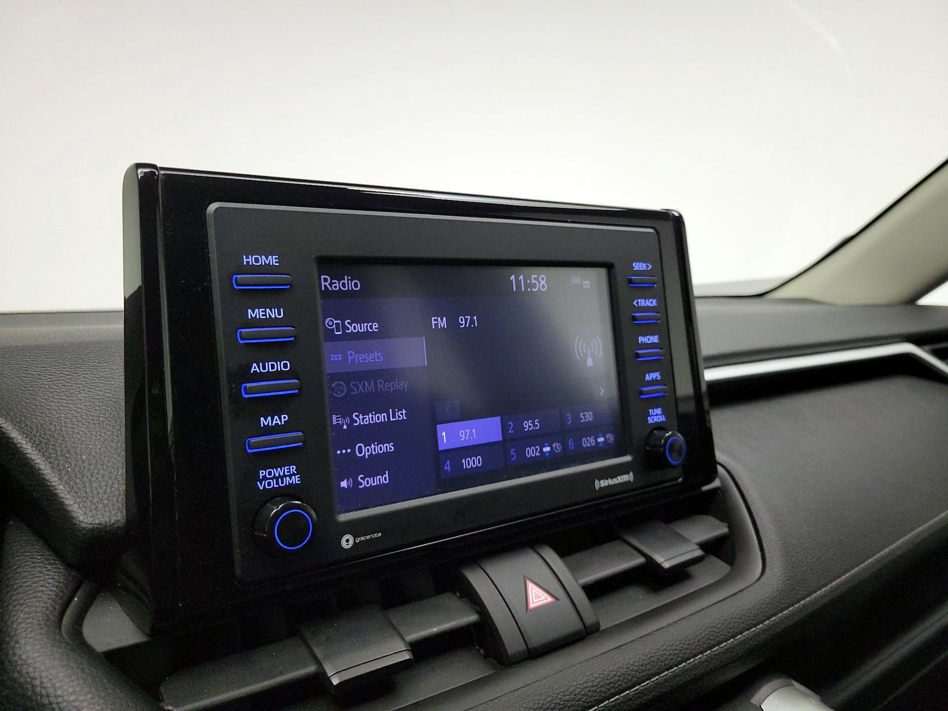 Thumbnail: 2021 Toyota RAV4 - 15