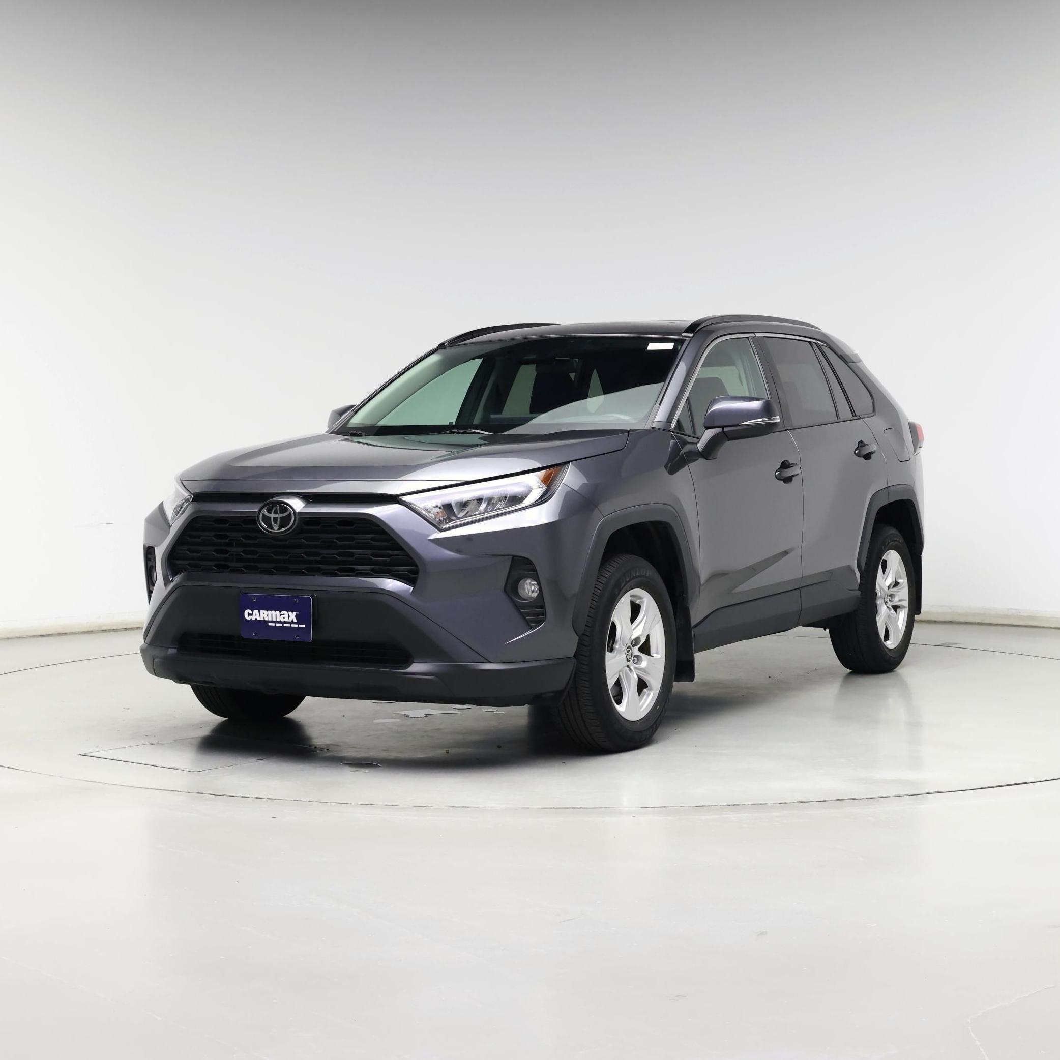 Thumbnail: 2021 Toyota RAV4 - 4