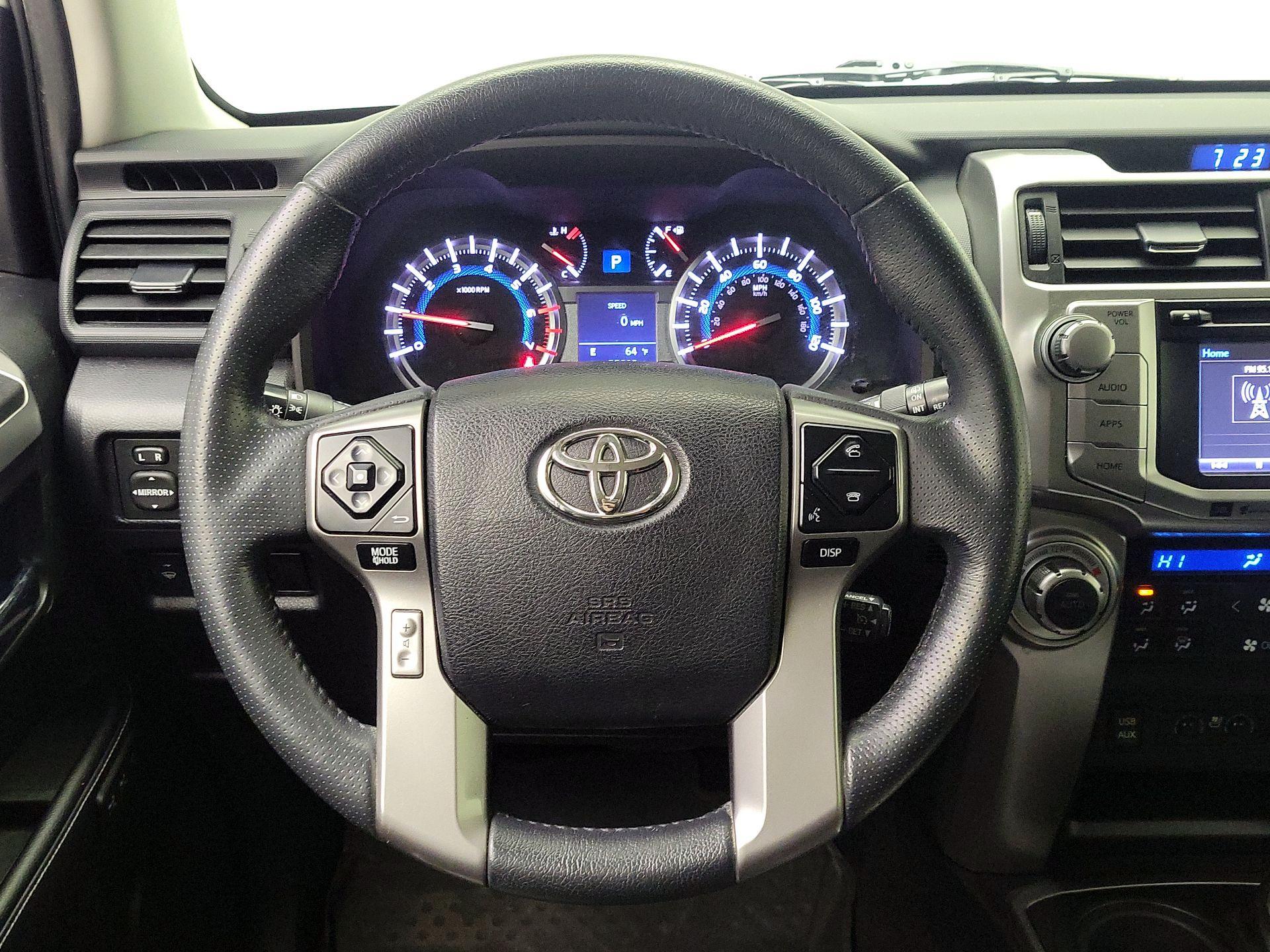Thumbnail: 2019 Toyota 4Runner - 10