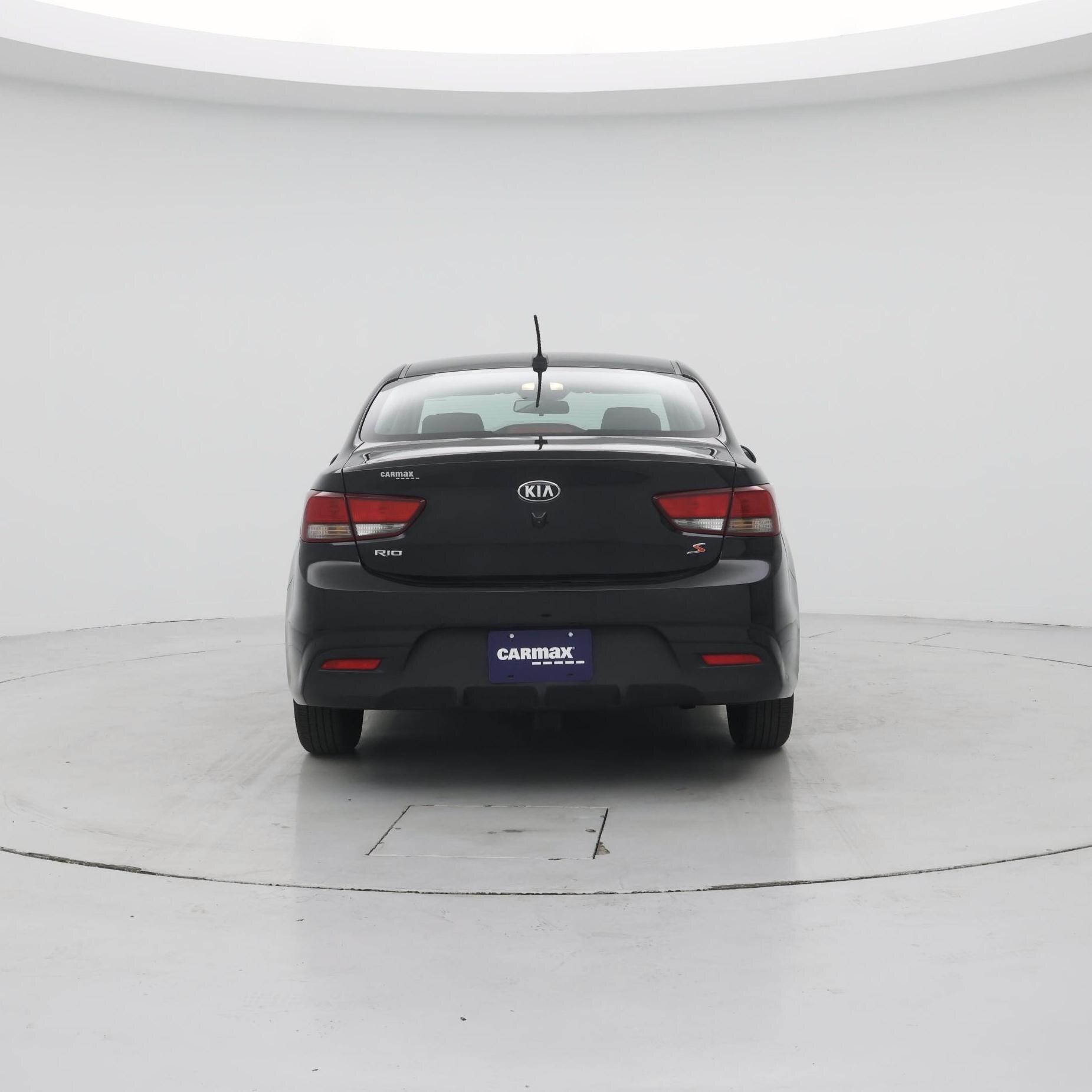 Thumbnail: 2019 Kia Rio - 6