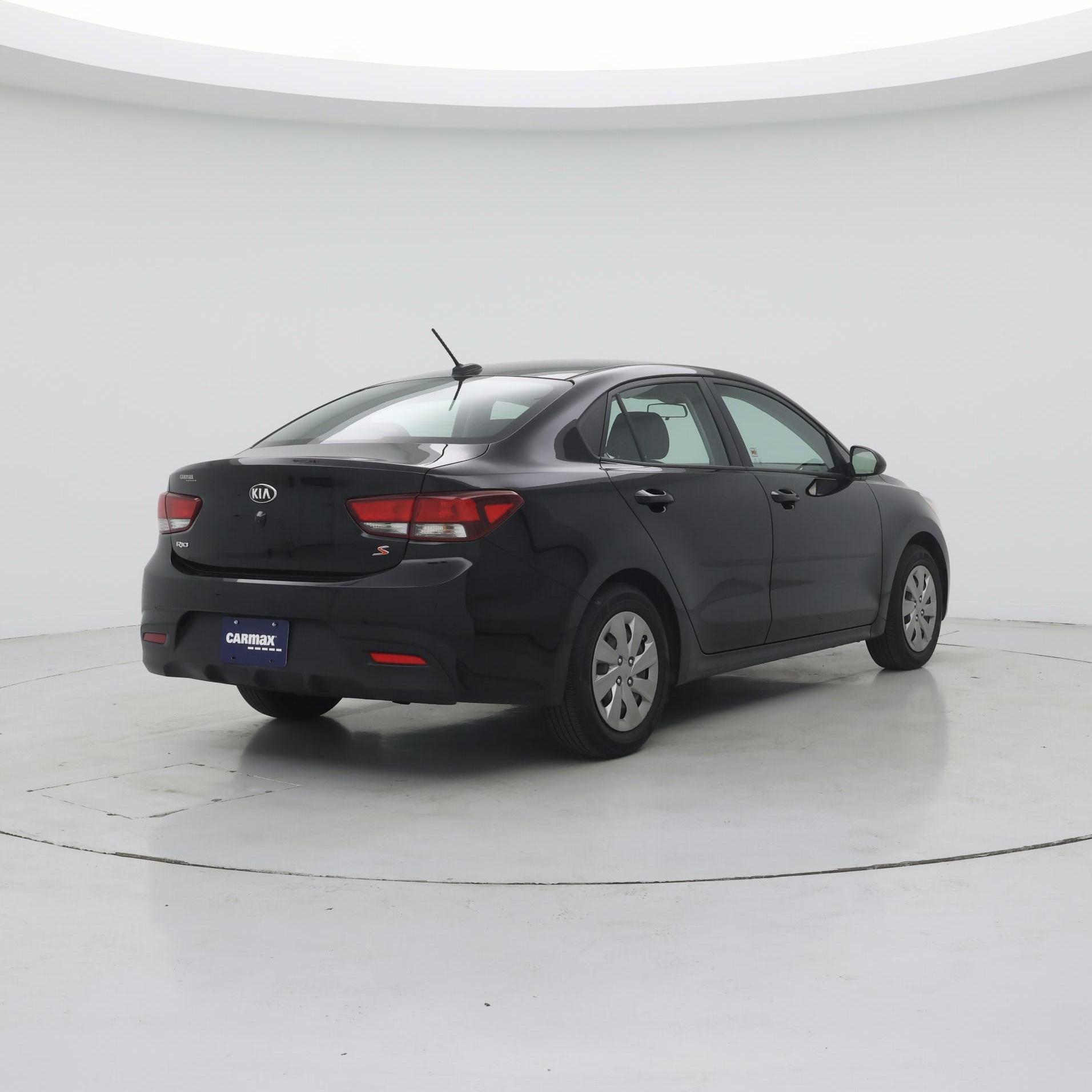 Thumbnail: 2019 Kia Rio - 8