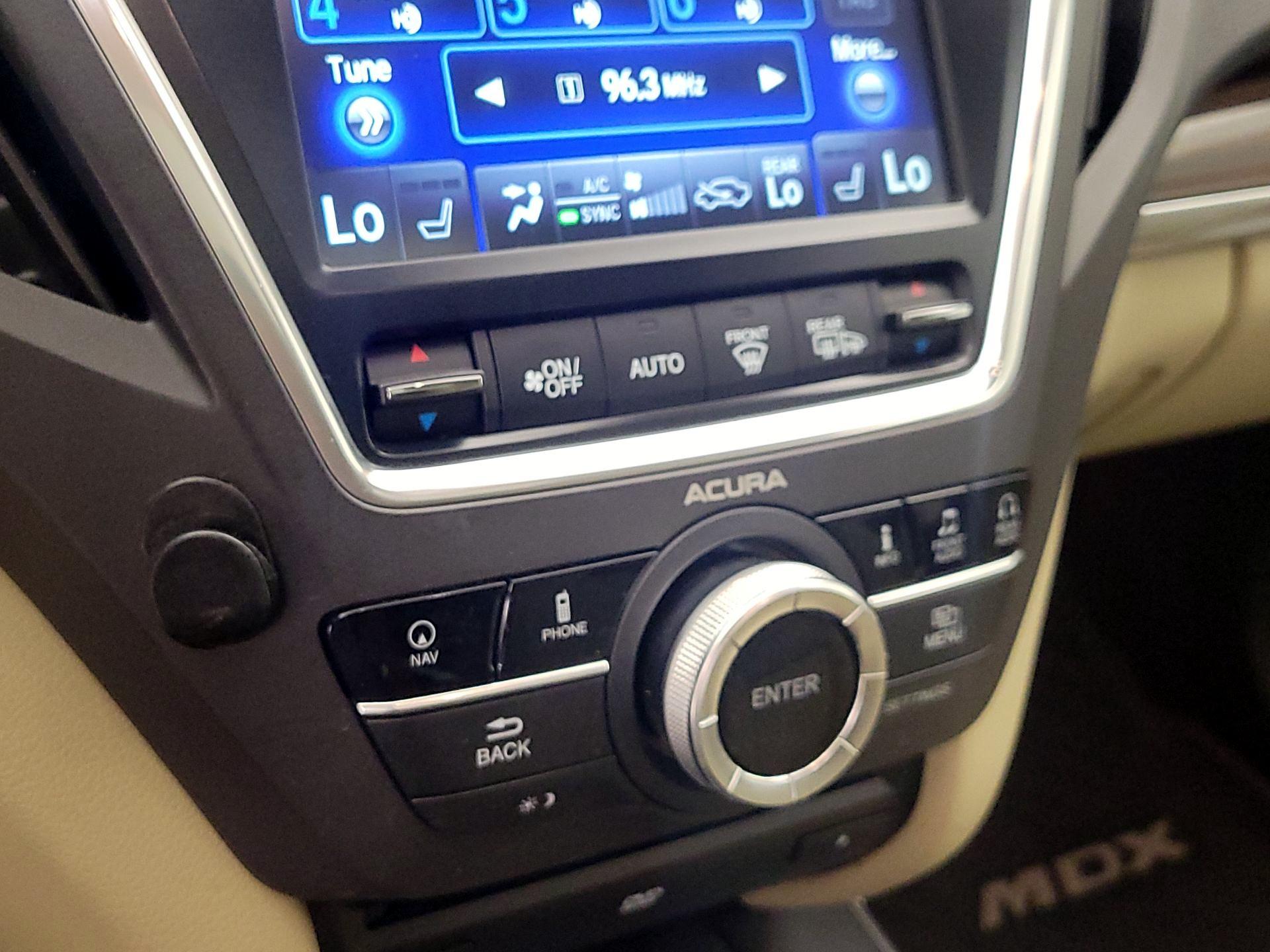 Thumbnail: 2015 Acura MDX - 17