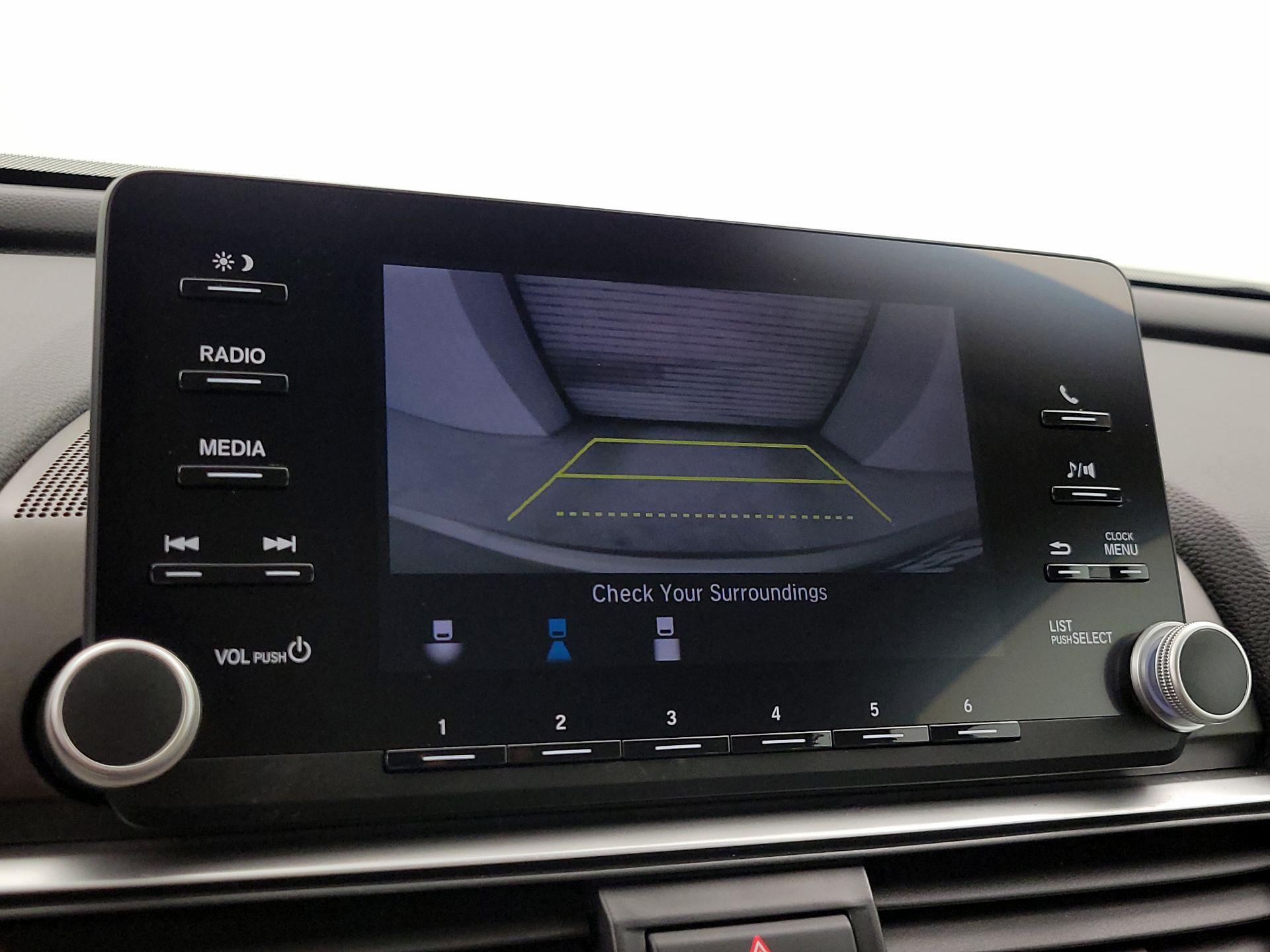 Thumbnail: 2018 Honda Accord - 14