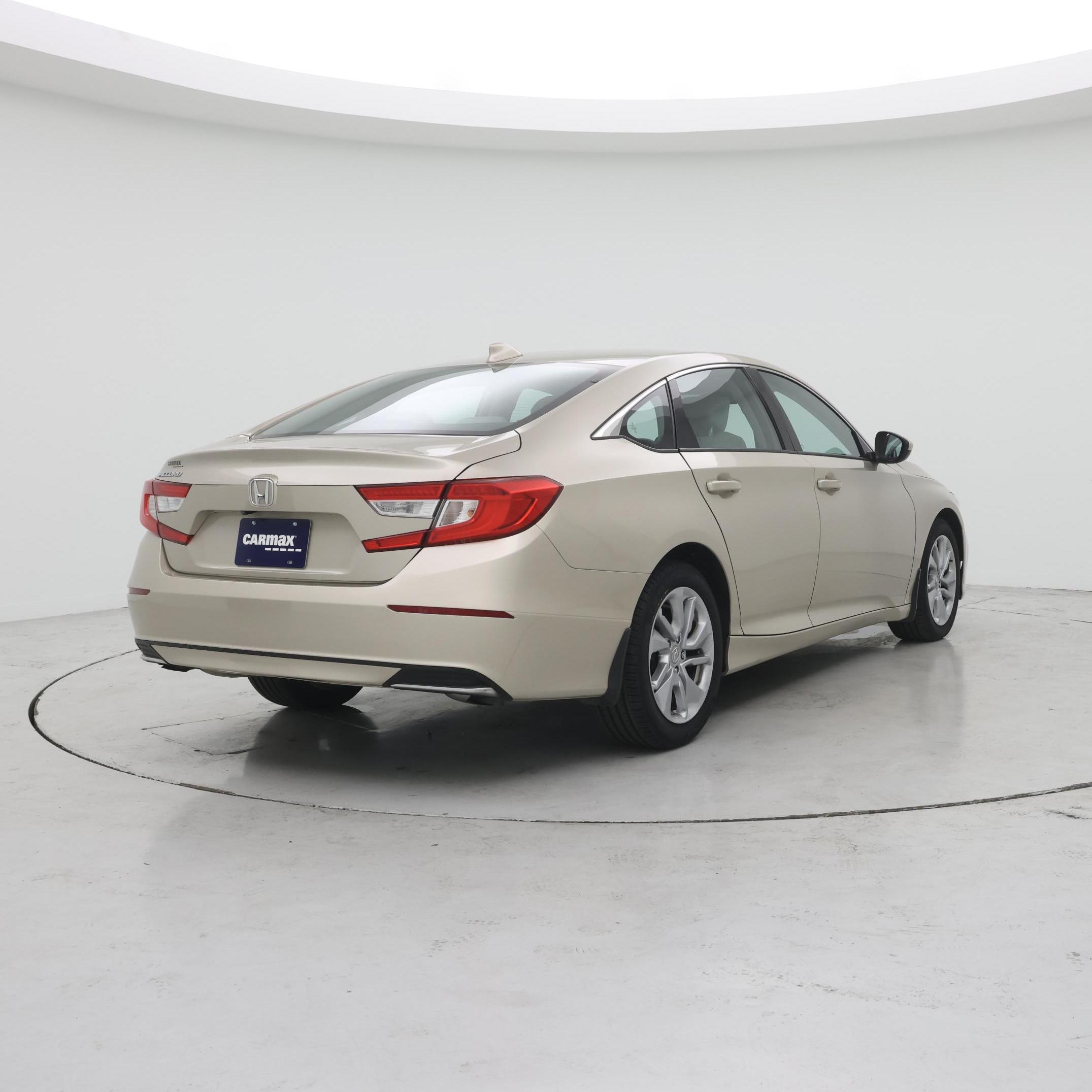 Thumbnail: 2018 Honda Accord - 8