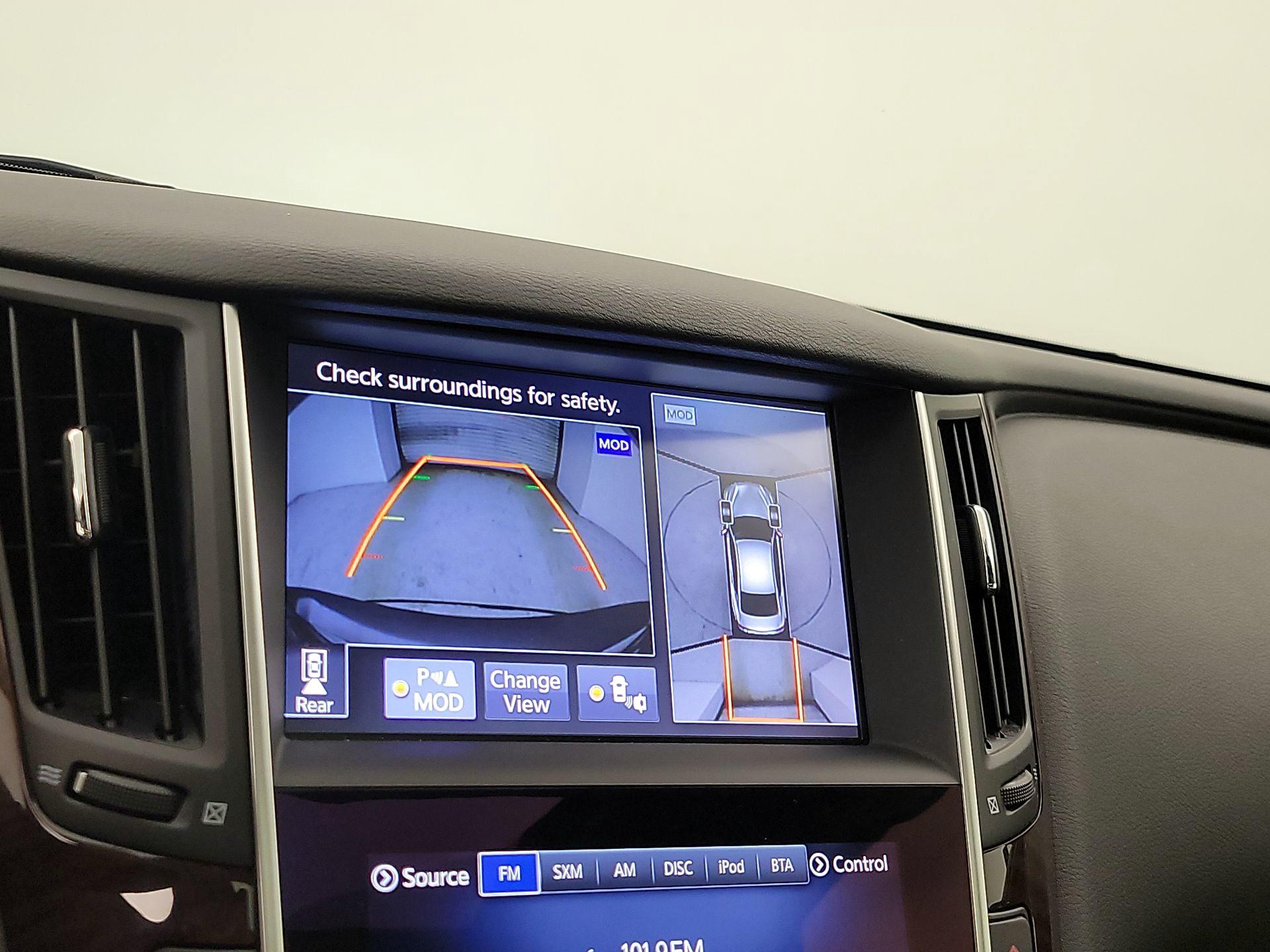 Thumbnail: 2016 INFINITI Q50 - 15