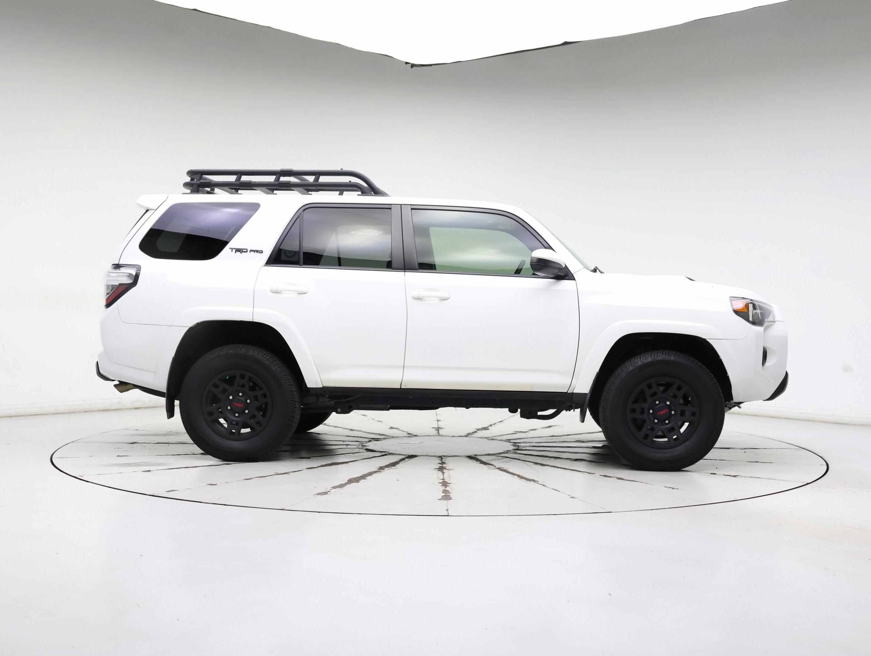 Thumbnail: 2019 Toyota 4Runner - 7